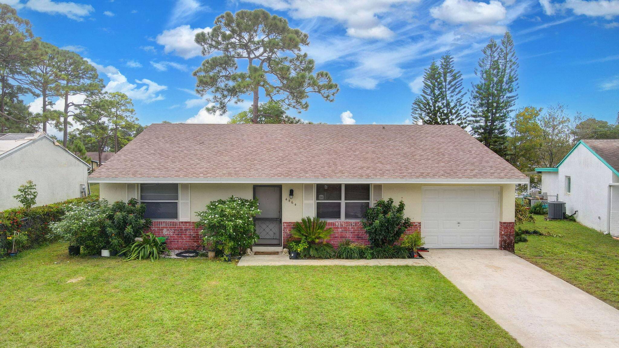 Greenacres, FL 33463,4464 Constantine CIR