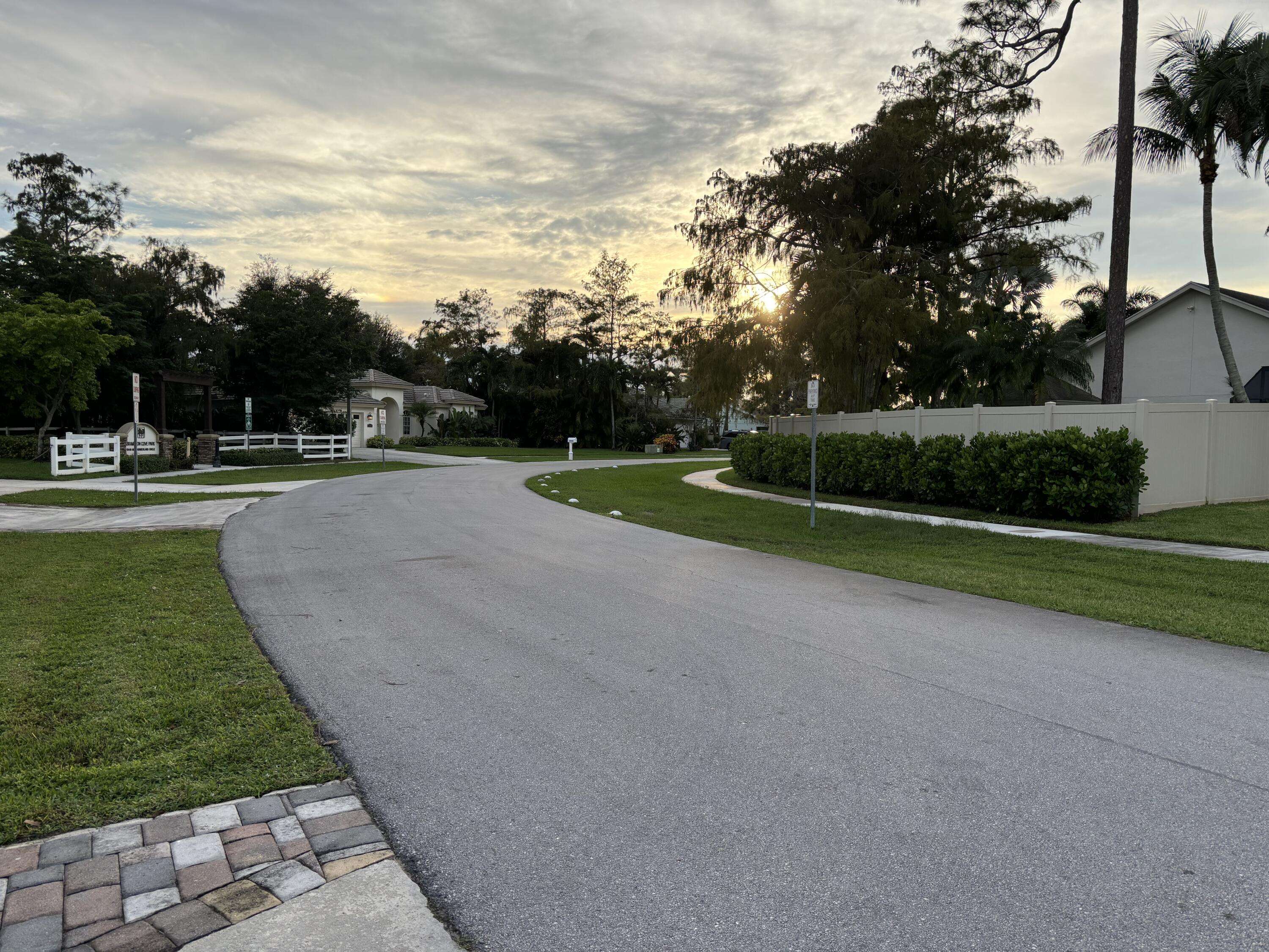 Wellington, FL 33414,13442 Northumberland CIR