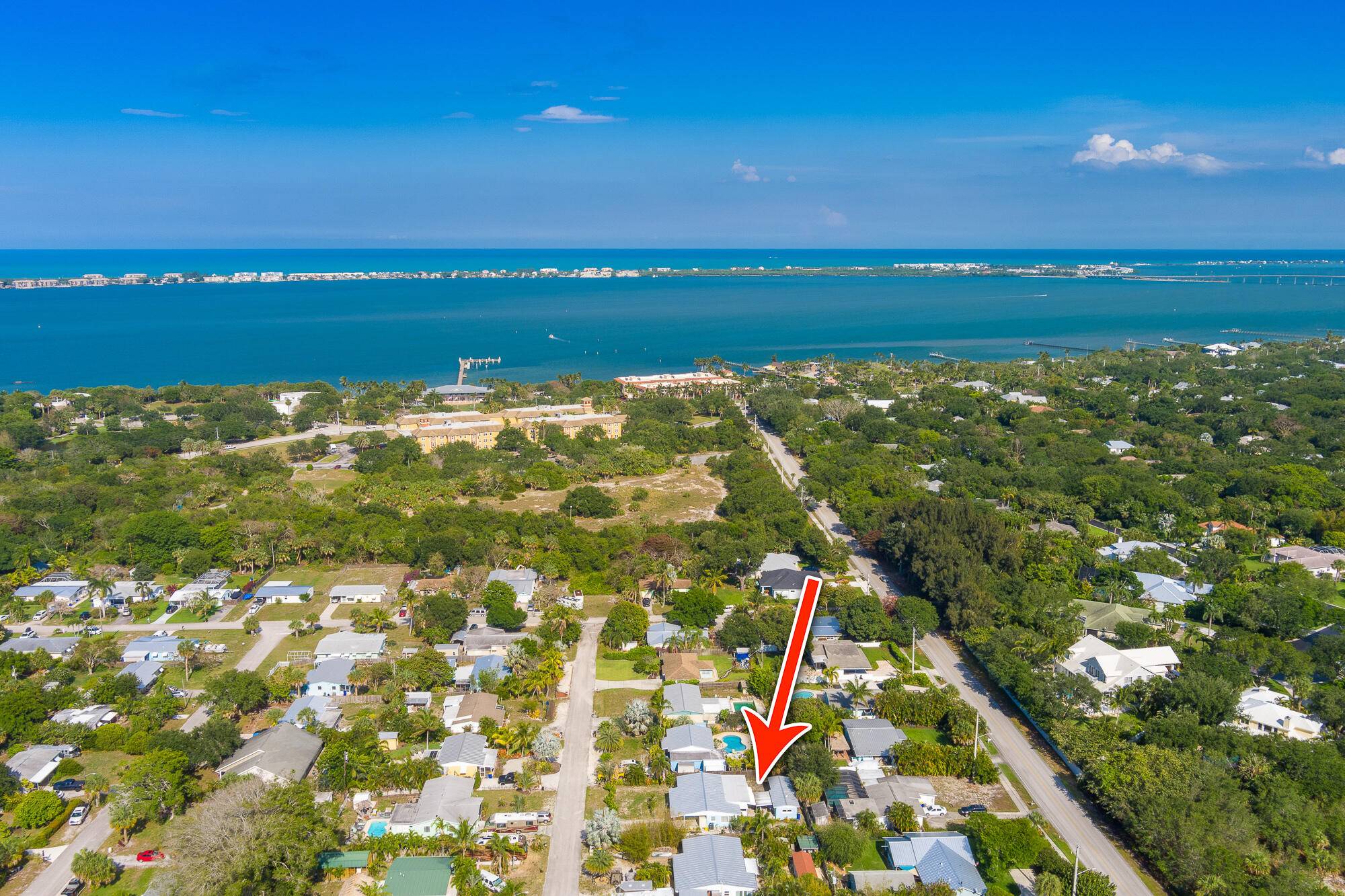 Jensen Beach, FL 34957,2574 NE Roberta ST