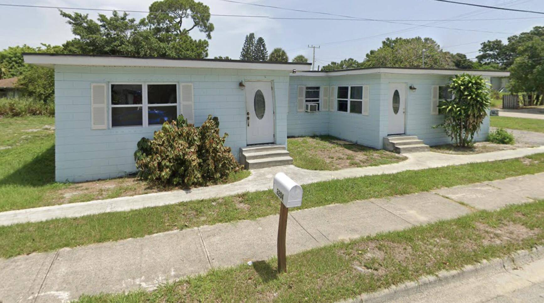 Fort Pierce, FL 34950,2204 Avenue G