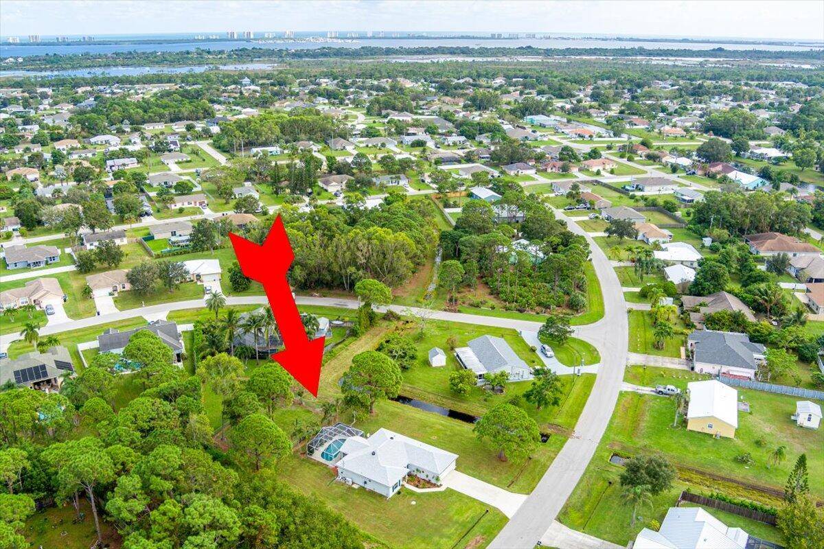 Port Saint Lucie, FL 34952,2155 SE Broward TER