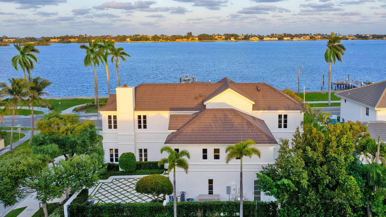 West Palm Beach, FL 33405,5501 S Flagler DR