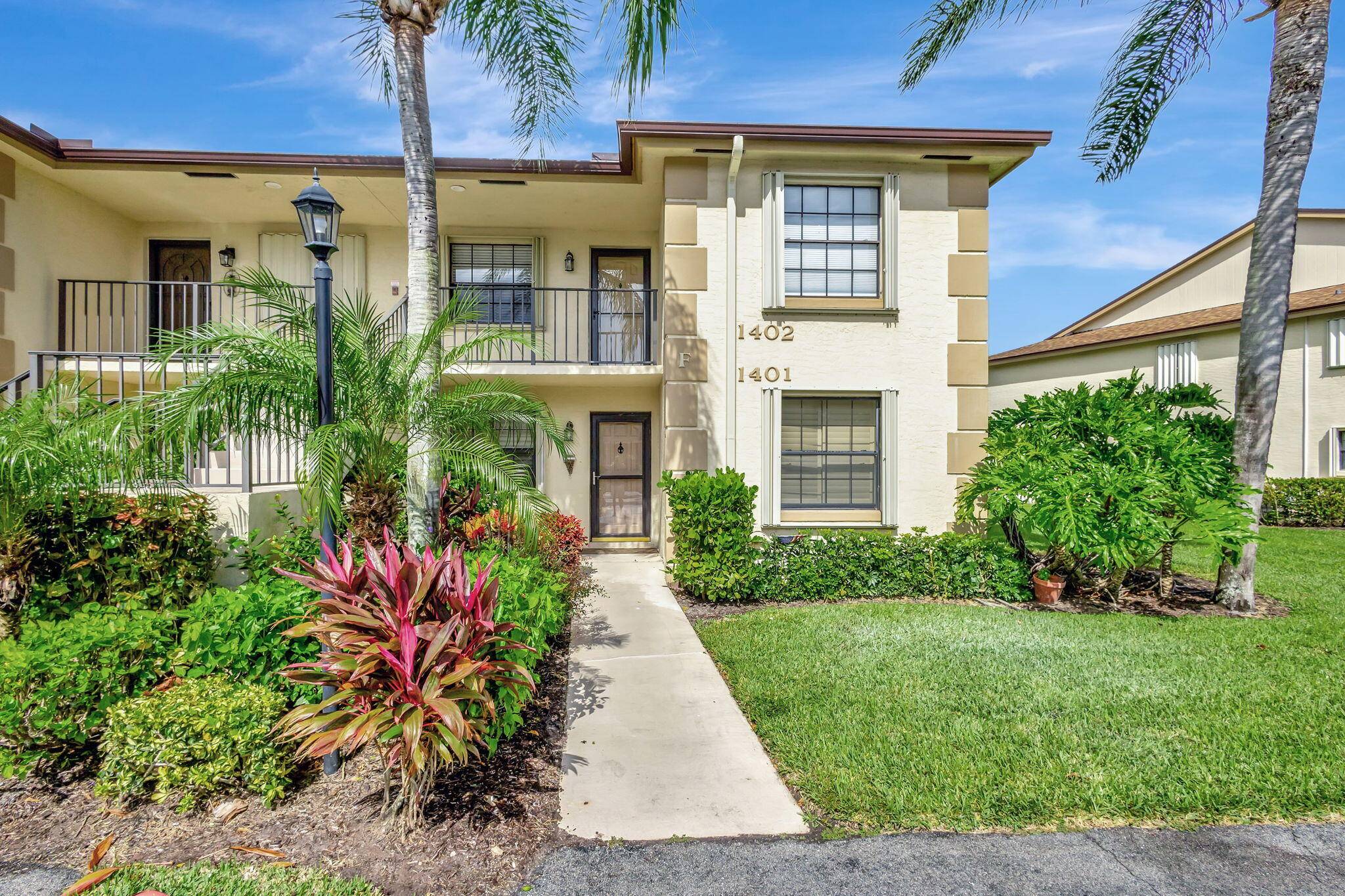 Jupiter, FL 33458,1401 Pinecrest CIR F