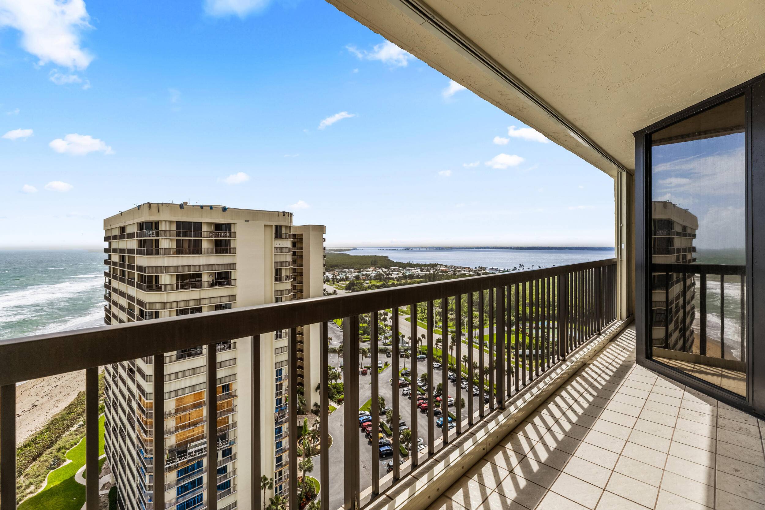 Jensen Beach, FL 34957,9500 S Ocean DR 1909