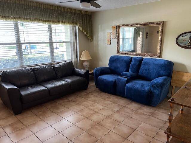 Deerfield Beach, FL 33442,1027 Berkshire B 1027