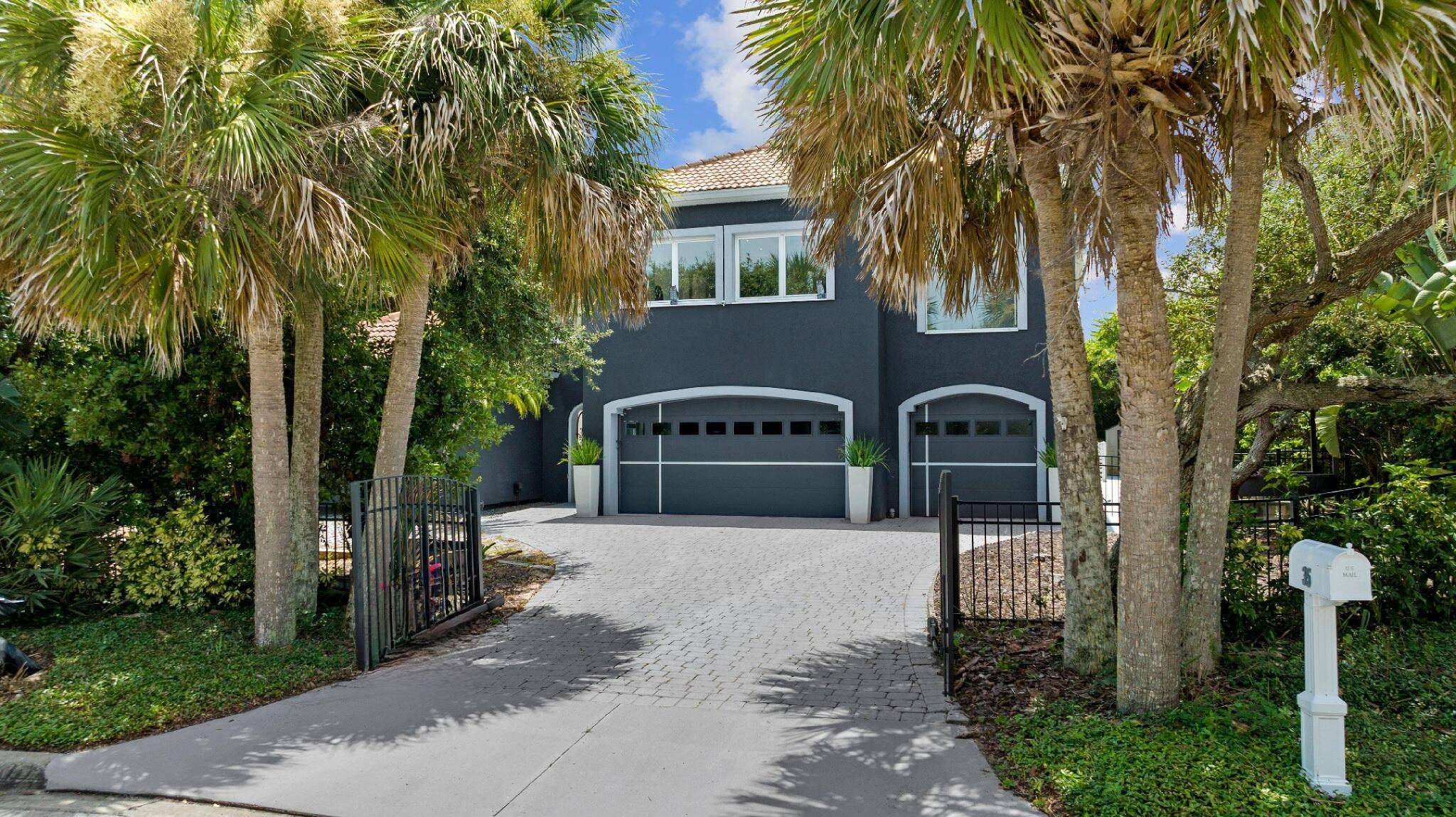 Ponce Inlet, FL 32127,35 Caribbean WAY