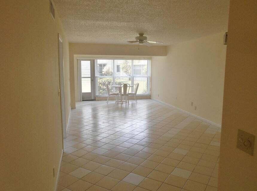 Delray Beach, FL 33445,2810 SW 15th ST 101