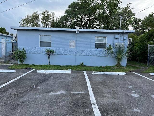 Fort Lauderdale, FL 33311,1808 NW 9th ST 1-2