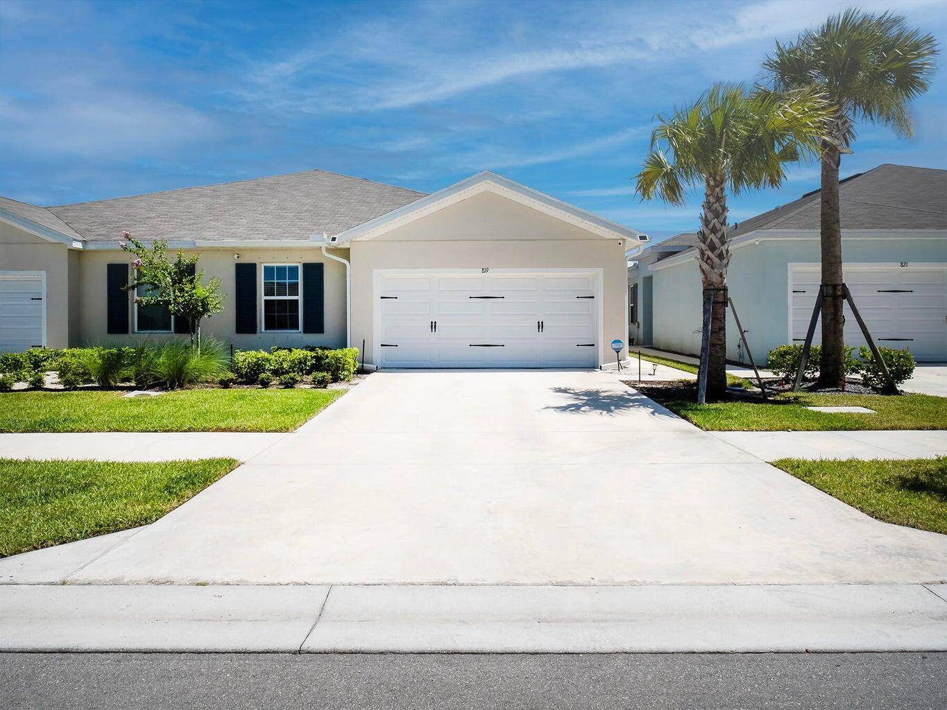 Fort Pierce, FL 34981,819 Persimmon PL