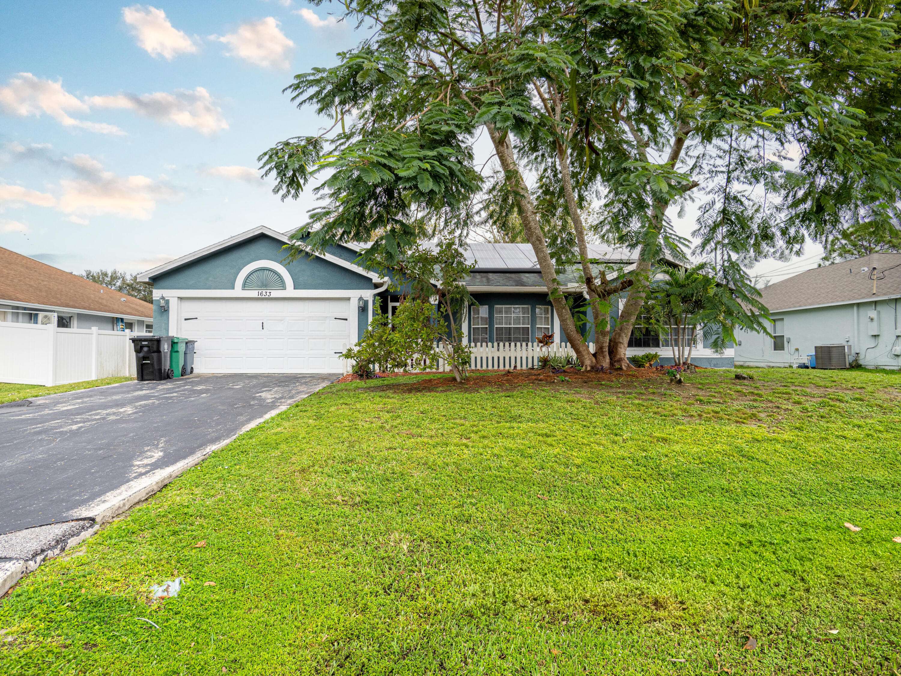 Port Saint Lucie, FL 34953,1633 SW Gadsan AVE