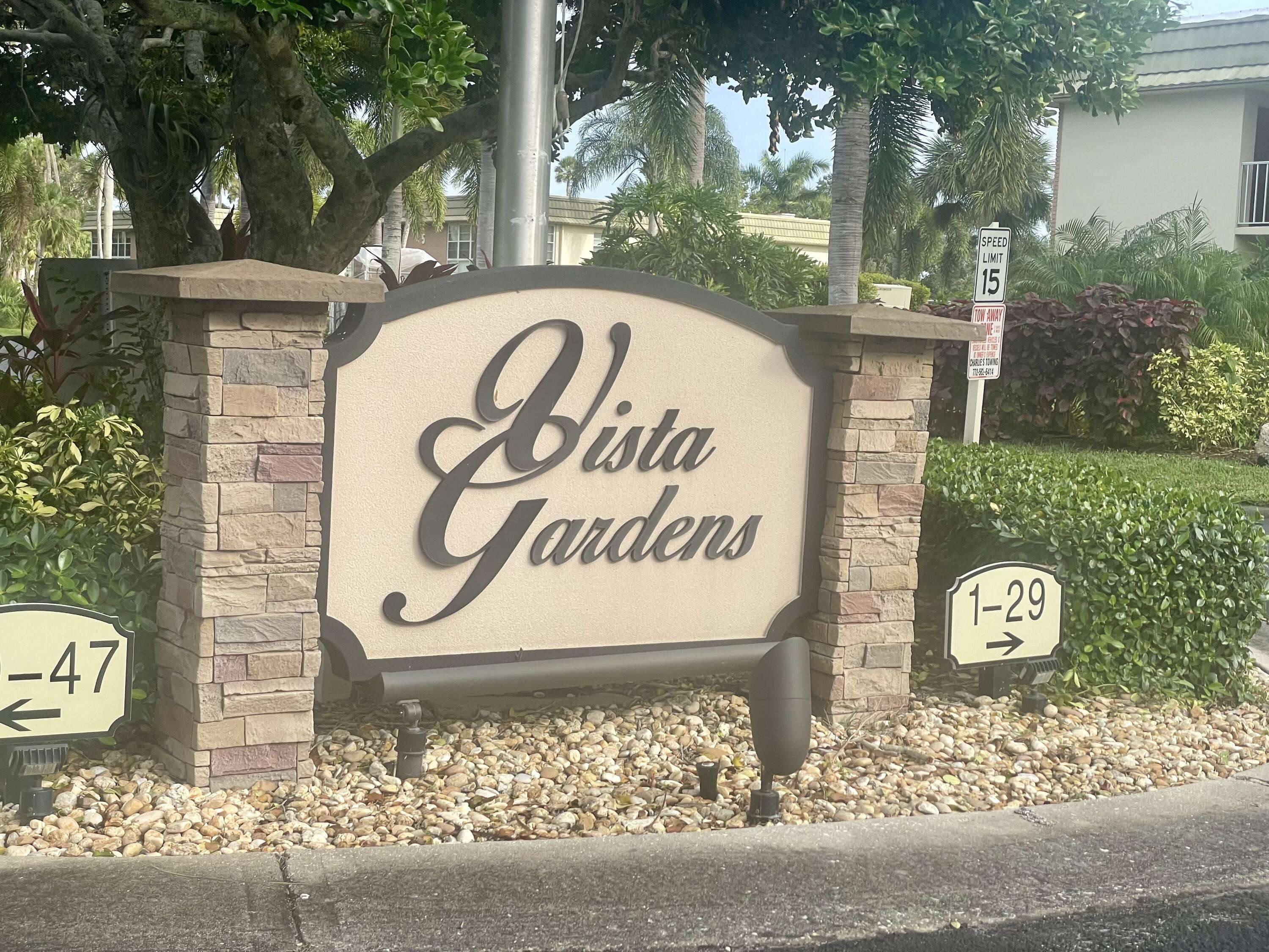 Vero Beach, FL 32962,28 Vista Gardens TRL 201