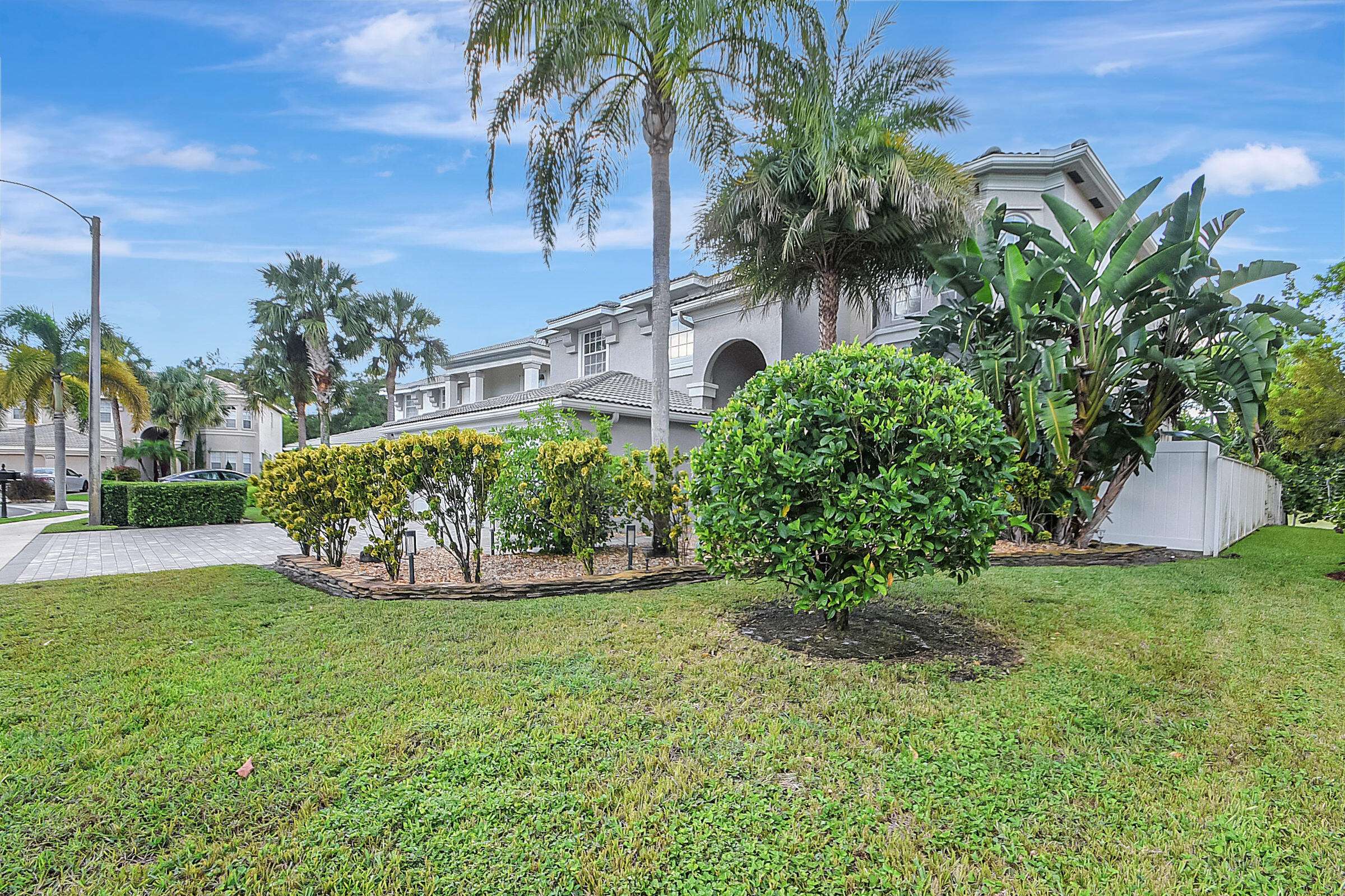 Royal Palm Beach, FL 33411,2254 Ridgewood CT