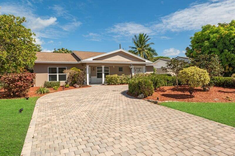 Delray Beach, FL 33444,729 Heron DR