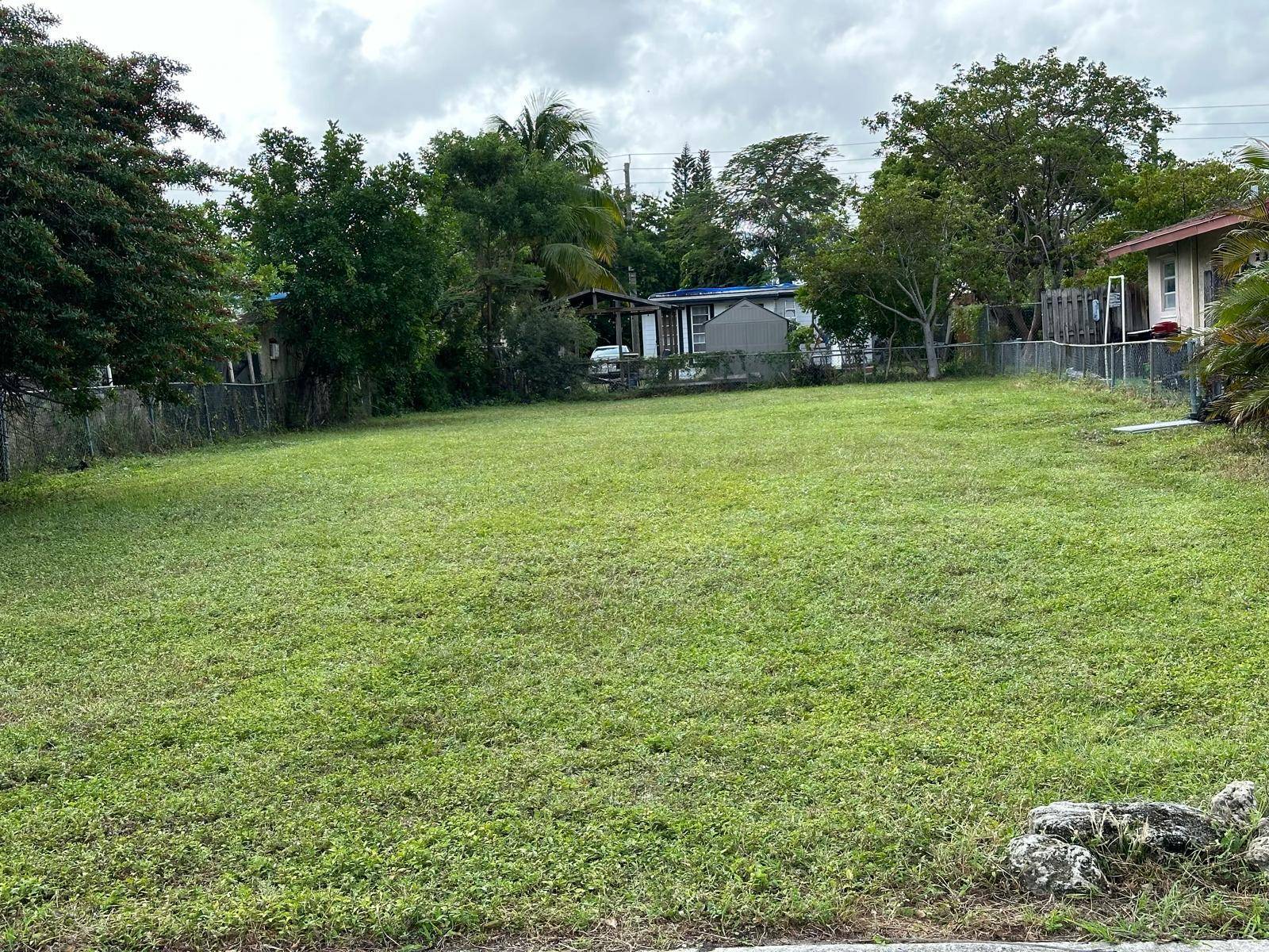 Davie, FL 33314,4241 SW 62nd AVE