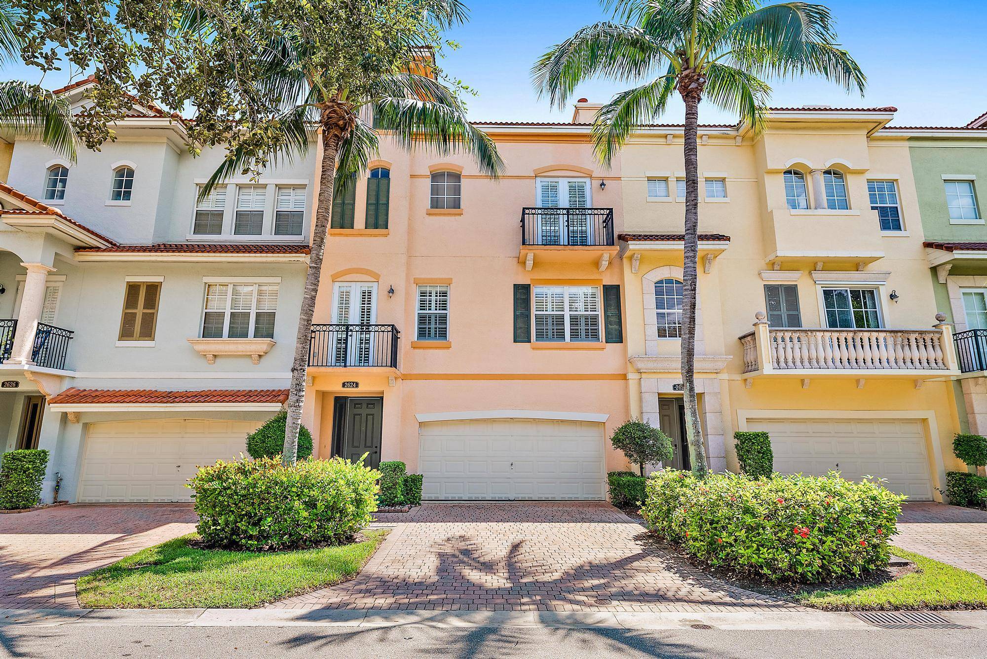 Palm Beach Gardens, FL 33410,2624 Ravella LN