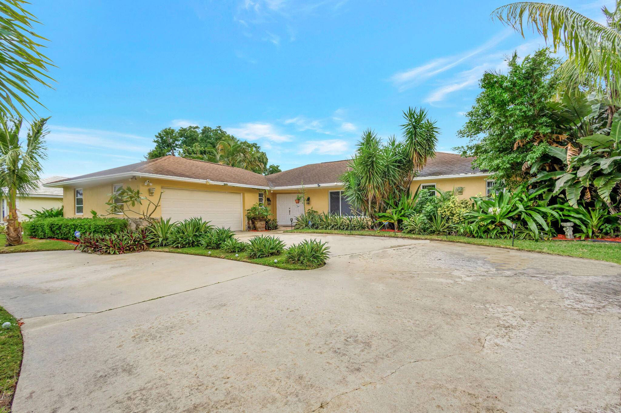 Wellington, FL 33414,12668 Westport CIR