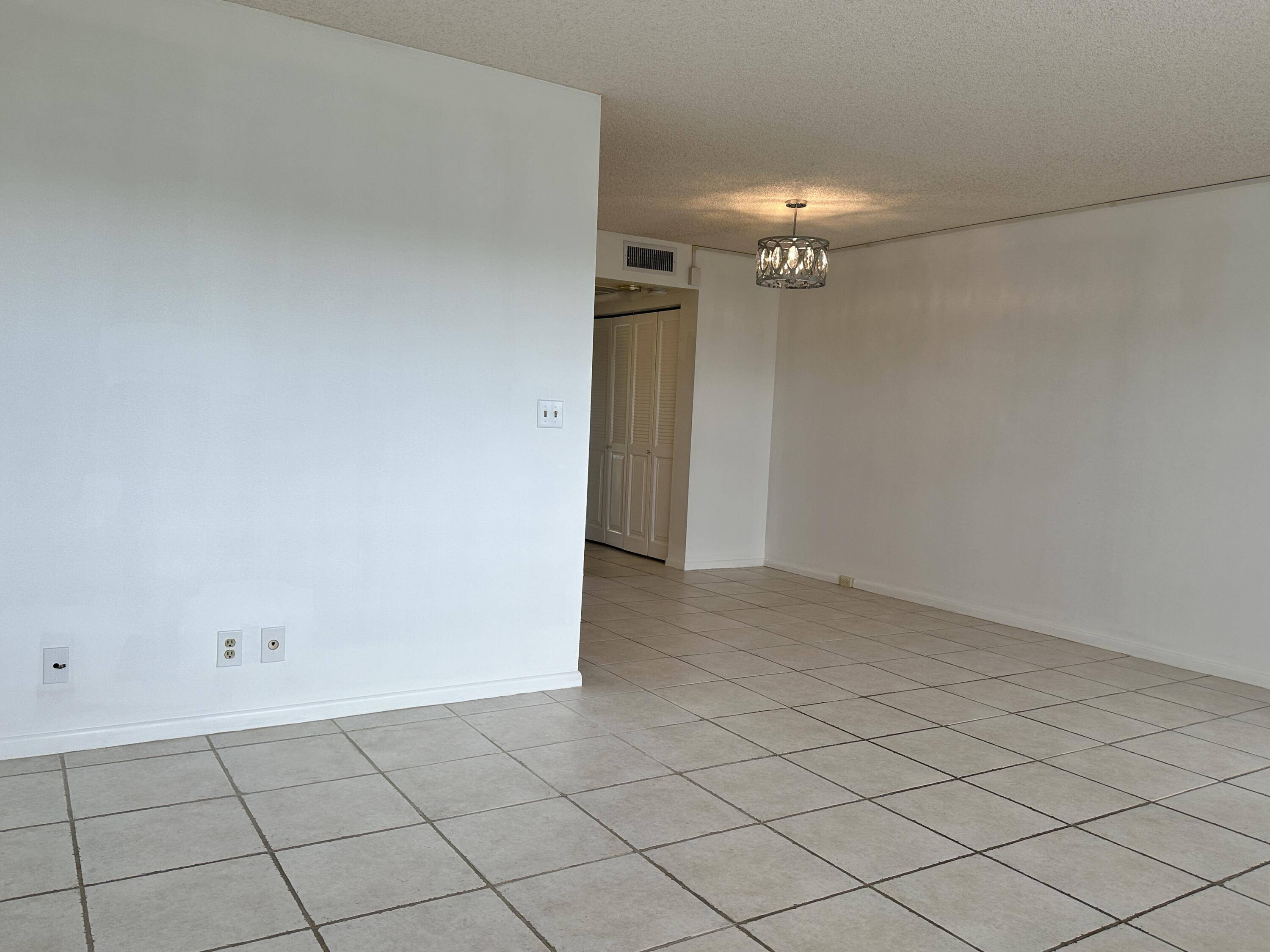 Deerfield Beach, FL 33442,3038 Hardwood D 3038