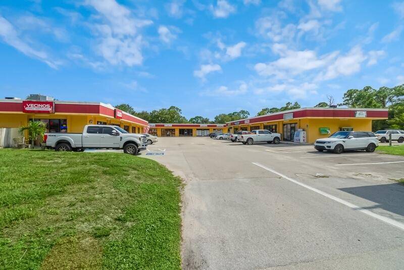 Fort Pierce, FL 34951,5180 Turnpike Feeder RD 5180 /1-15