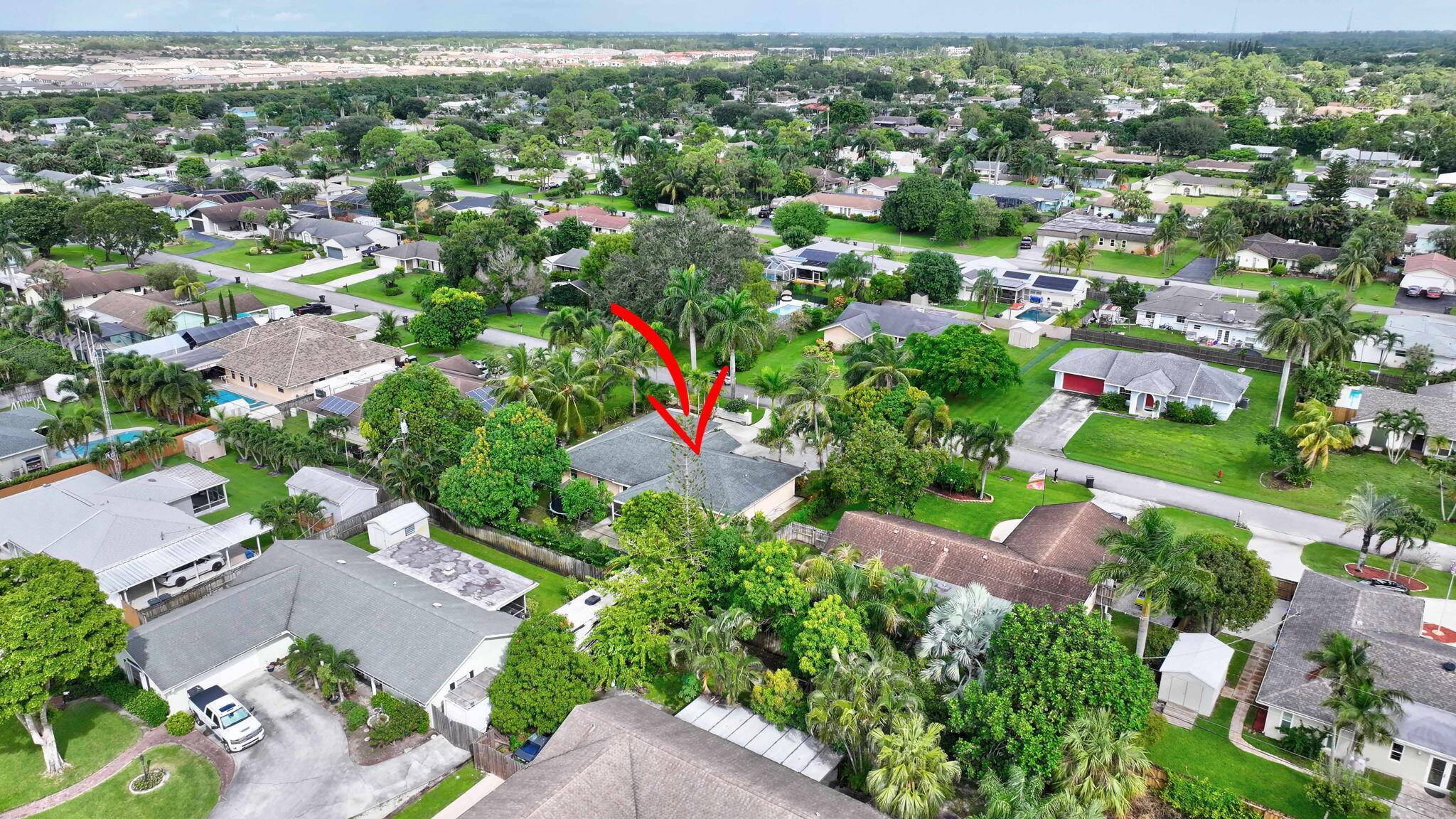 Lake Worth, FL 33467,61 W Cypress RD