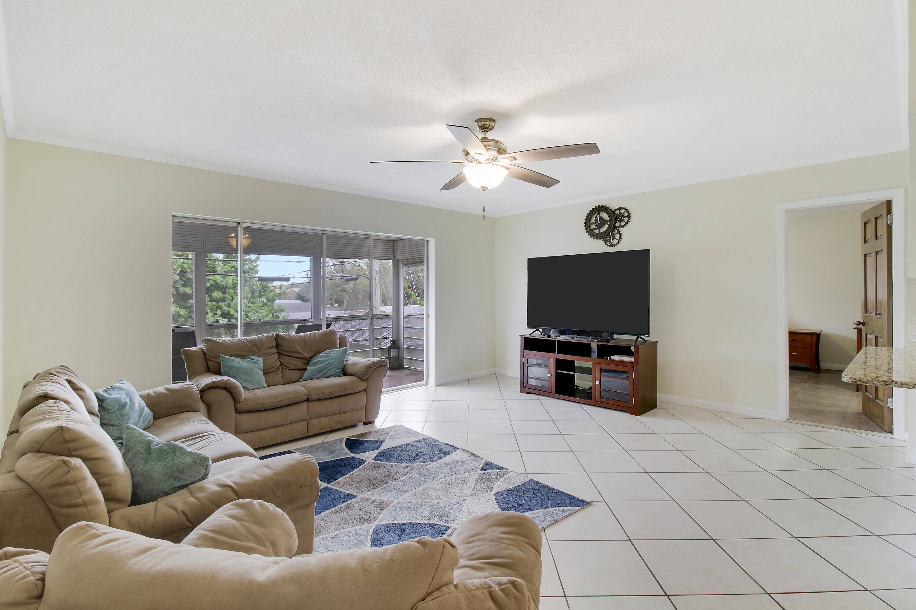 Palm Beach Gardens, FL 33410,10270 N Military TRL 4b