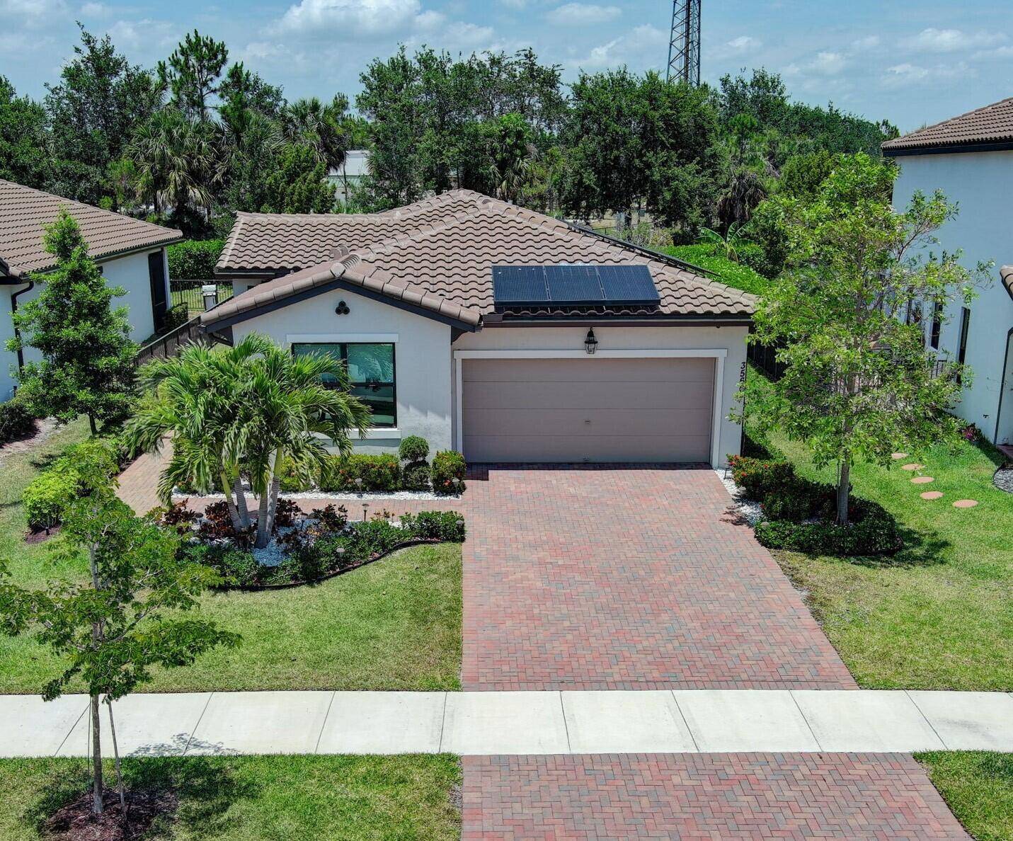 Royal Palm Beach, FL 33411,3566 Haldin PL