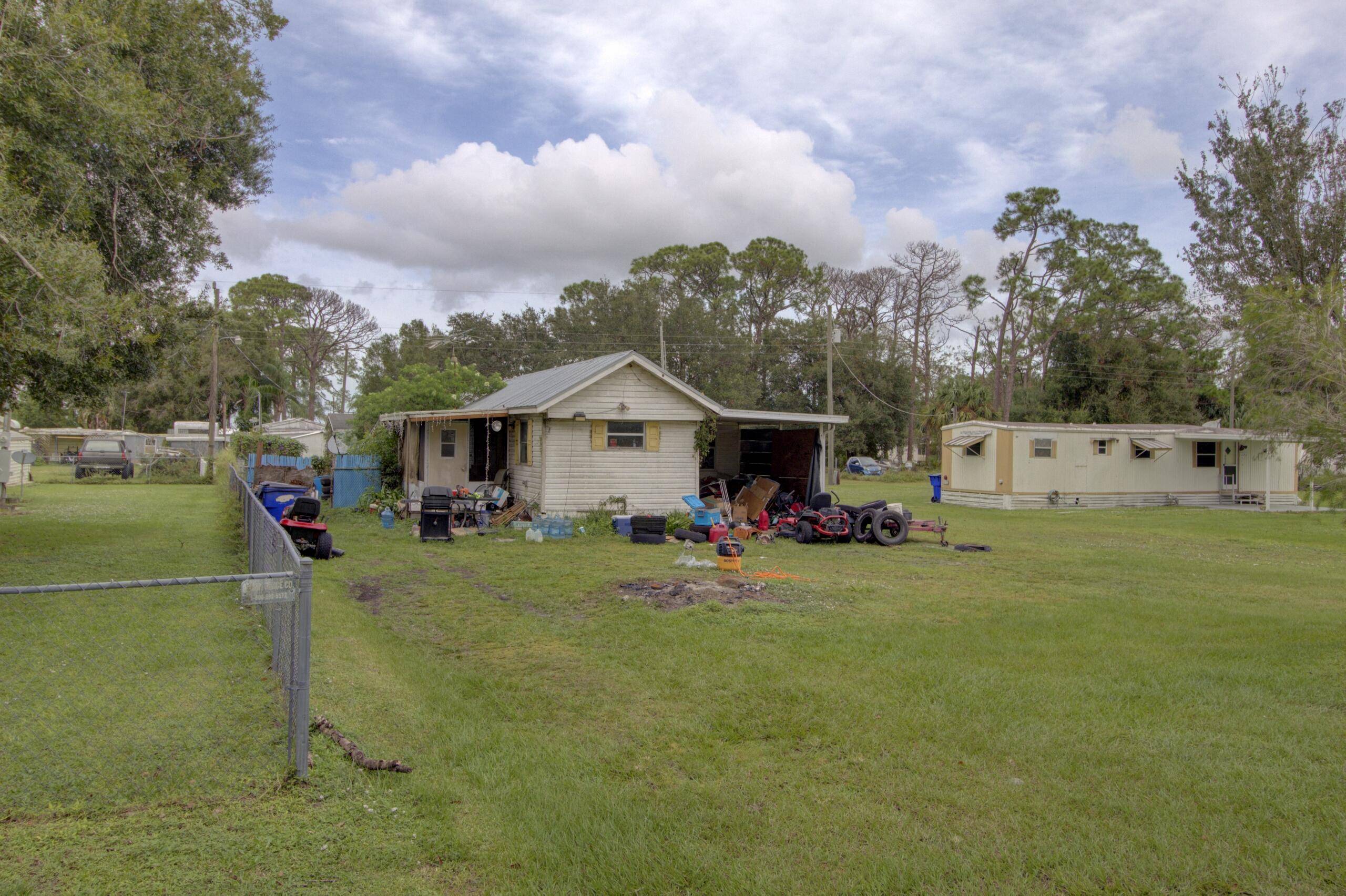 Okeechobee, FL 34974,17215 Broadland LN