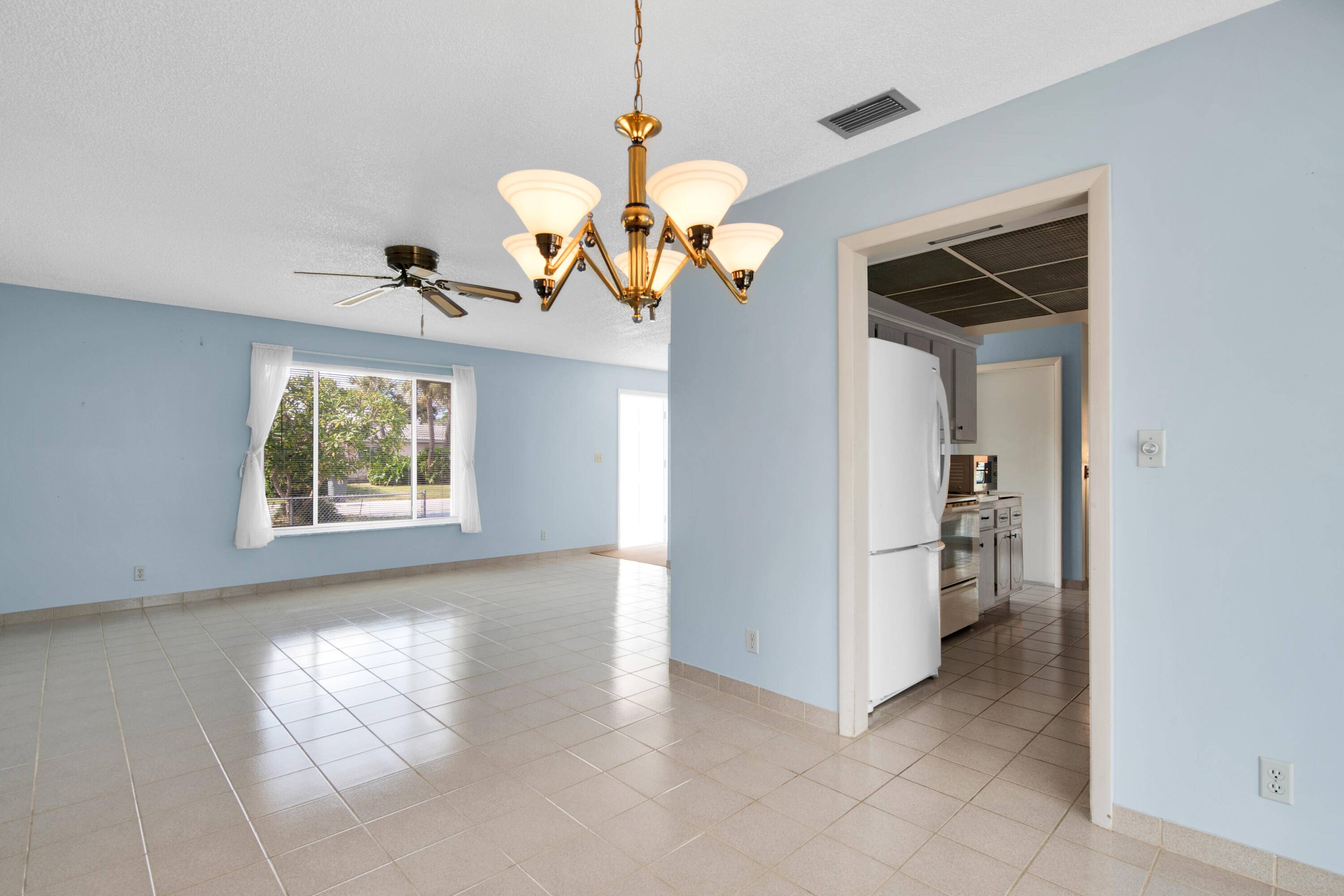 Boca Raton, FL 33431,4224 NW 2nd CT