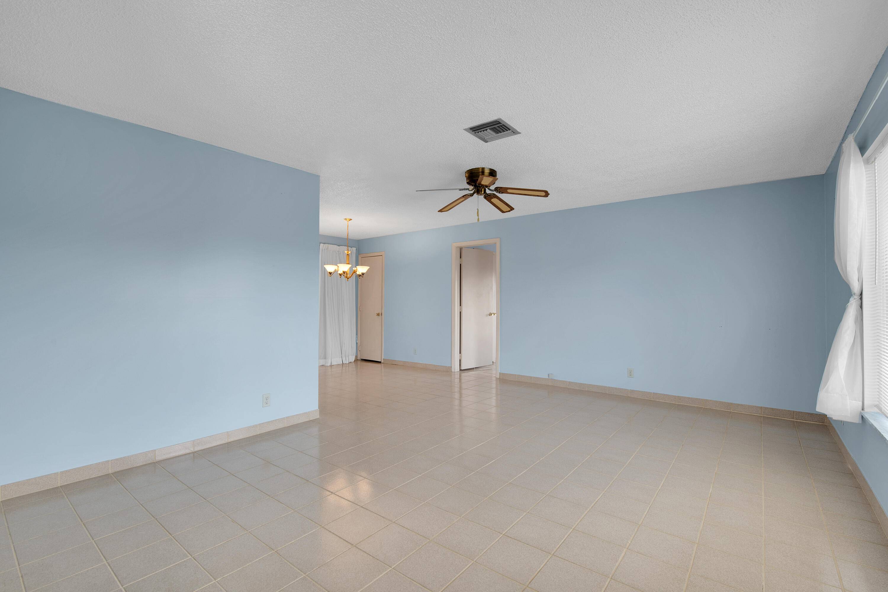 Boca Raton, FL 33431,4224 NW 2nd CT