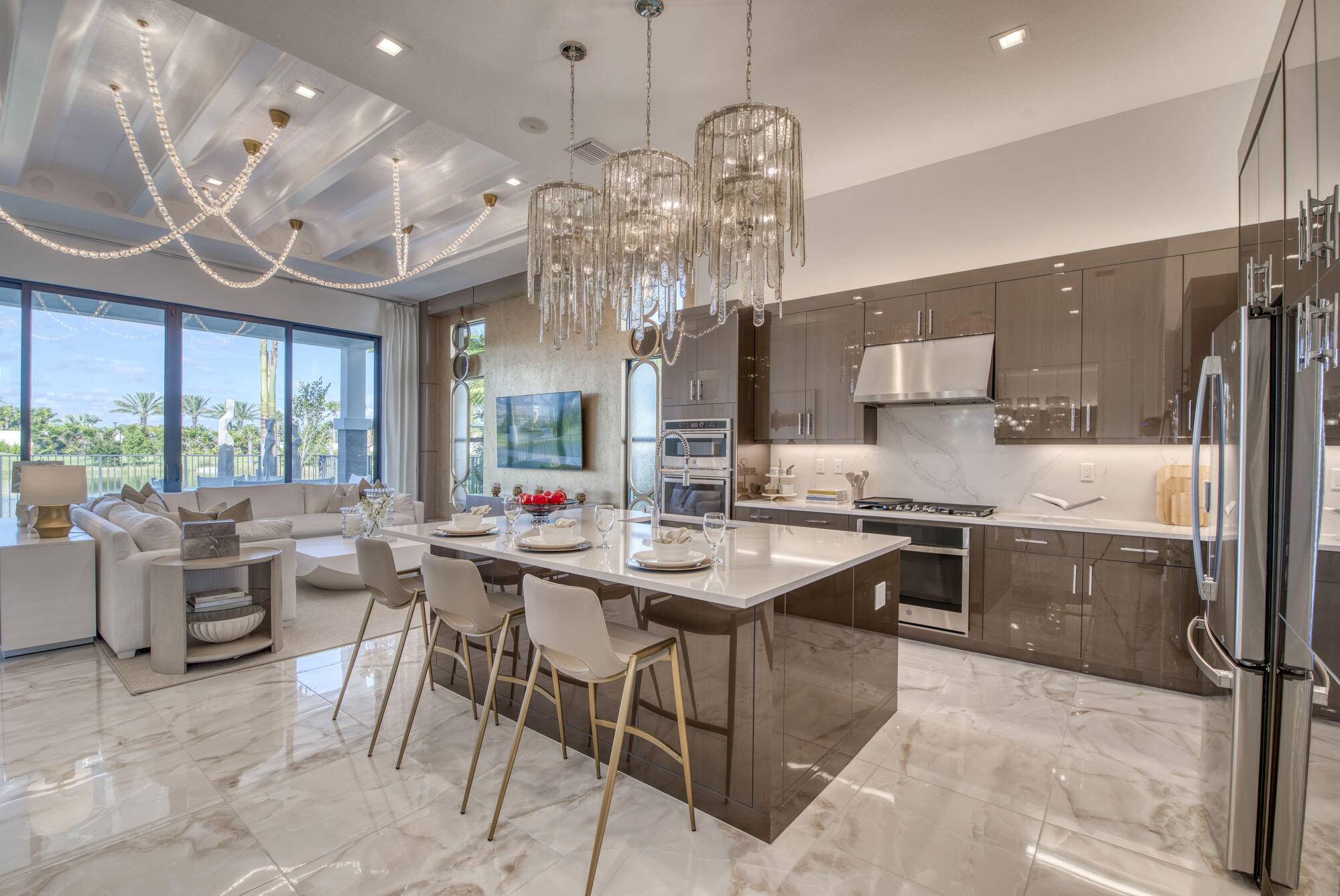 Palm Beach Gardens, FL 33412,13190 Feathering WAY