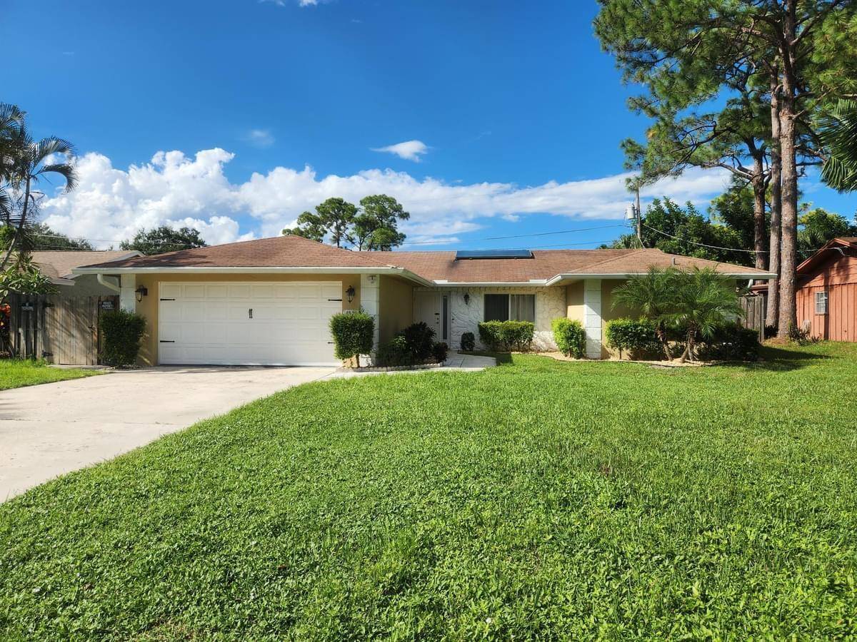 Lake Worth, FL 33463,4693 Dolphin DR