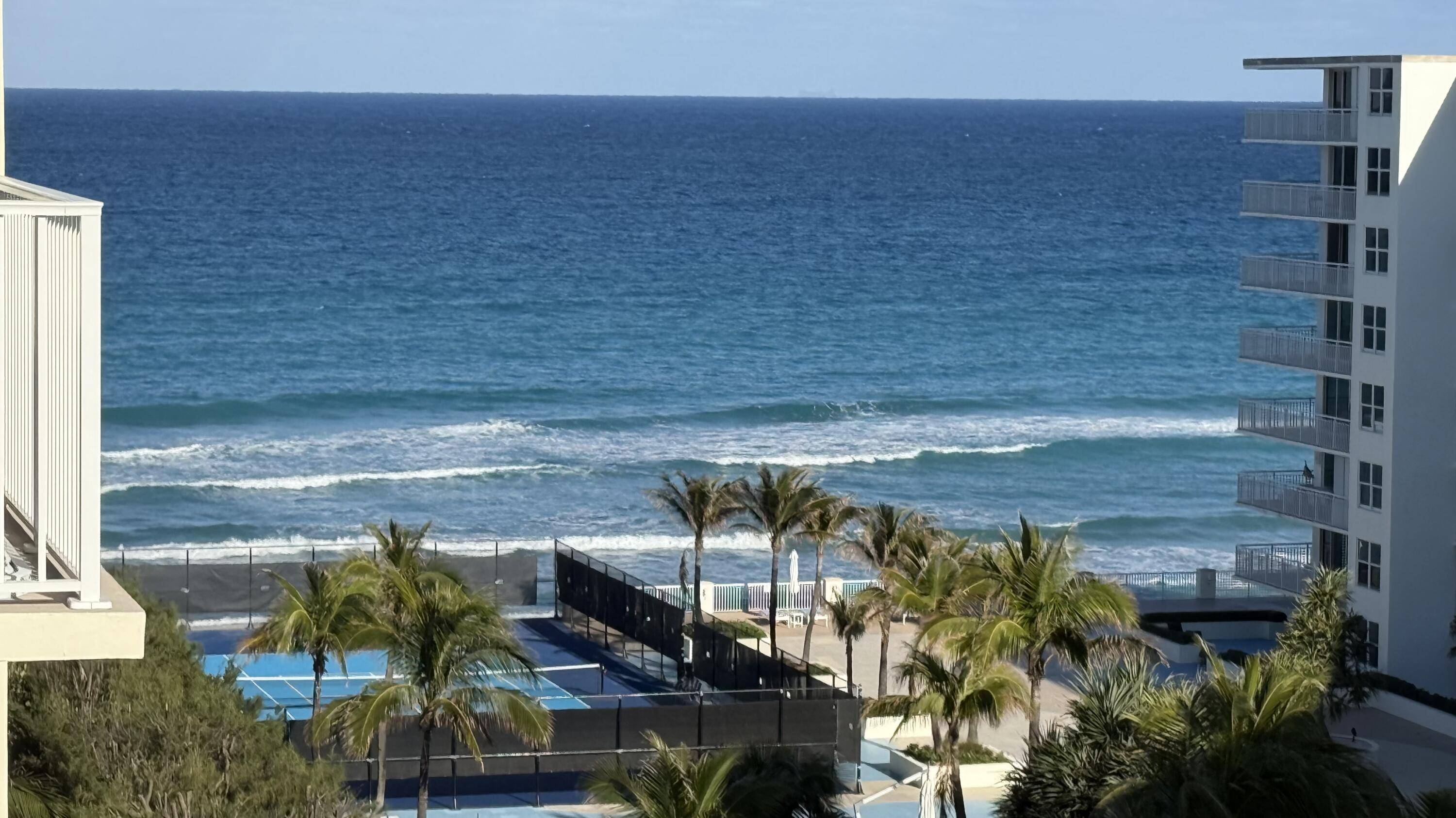 South Palm Beach, FL 33480,3540 S Ocean BLVD Ph 911