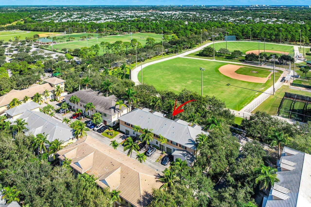 Jupiter, FL 33458,4176 Stadium DR