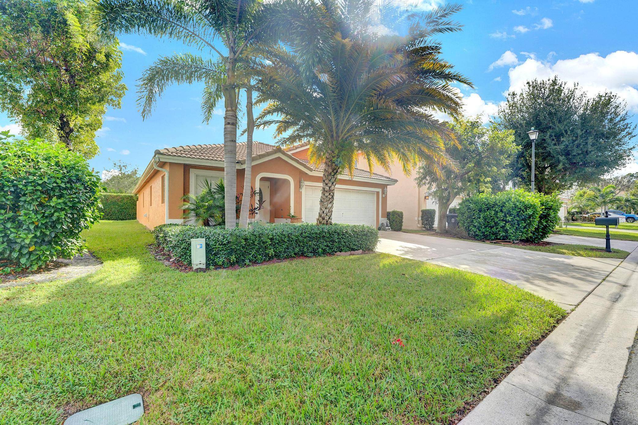 Lake Worth, FL 33463,6160 Willoughby CIR