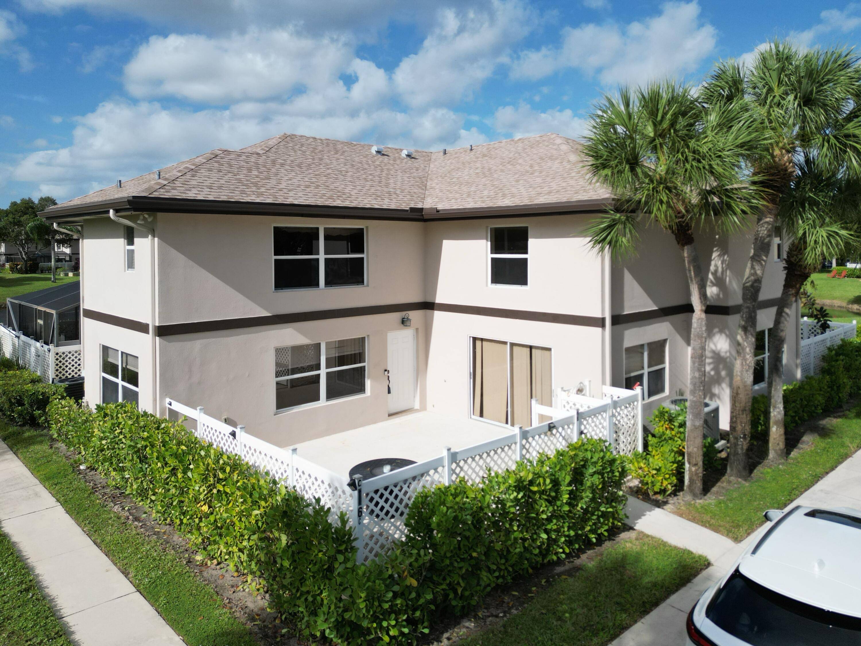 Royal Palm Beach, FL 33411,6 Amherst CT B