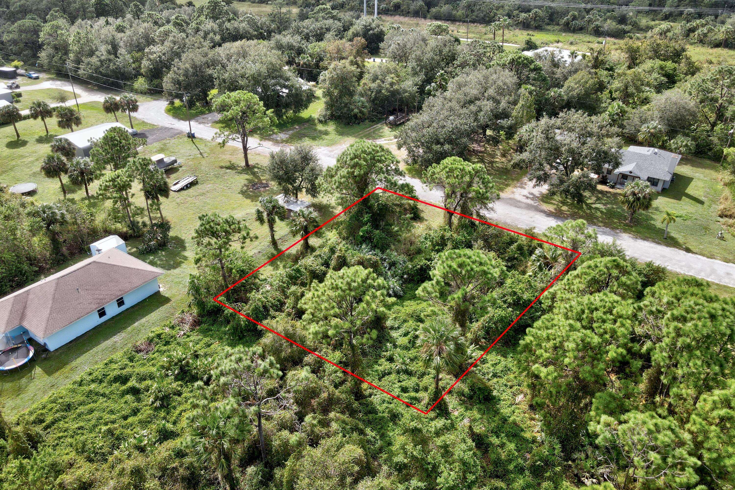 Vero Beach, FL 32966,2526 95th CT