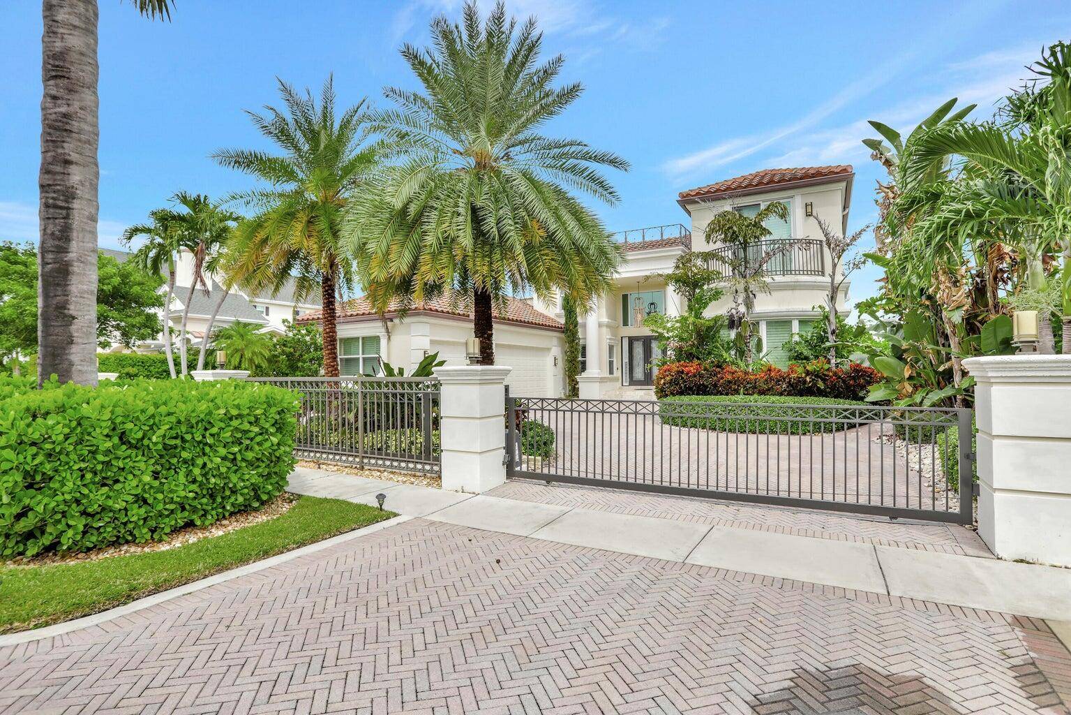 Boca Raton, FL 33431,785 NE 33rd ST