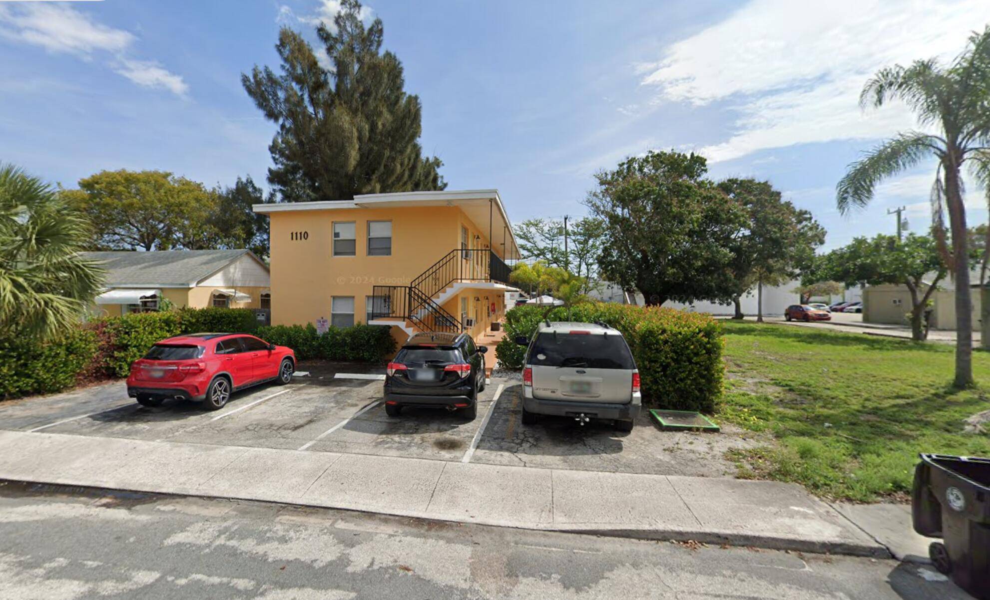 Lake Worth, FL 33460,1110 N H ST