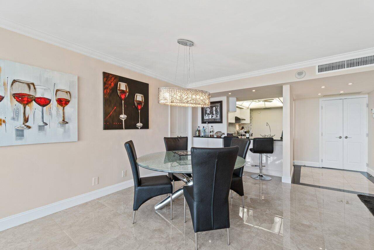 West Palm Beach, FL 33401,2400 Presidential WAY 1906