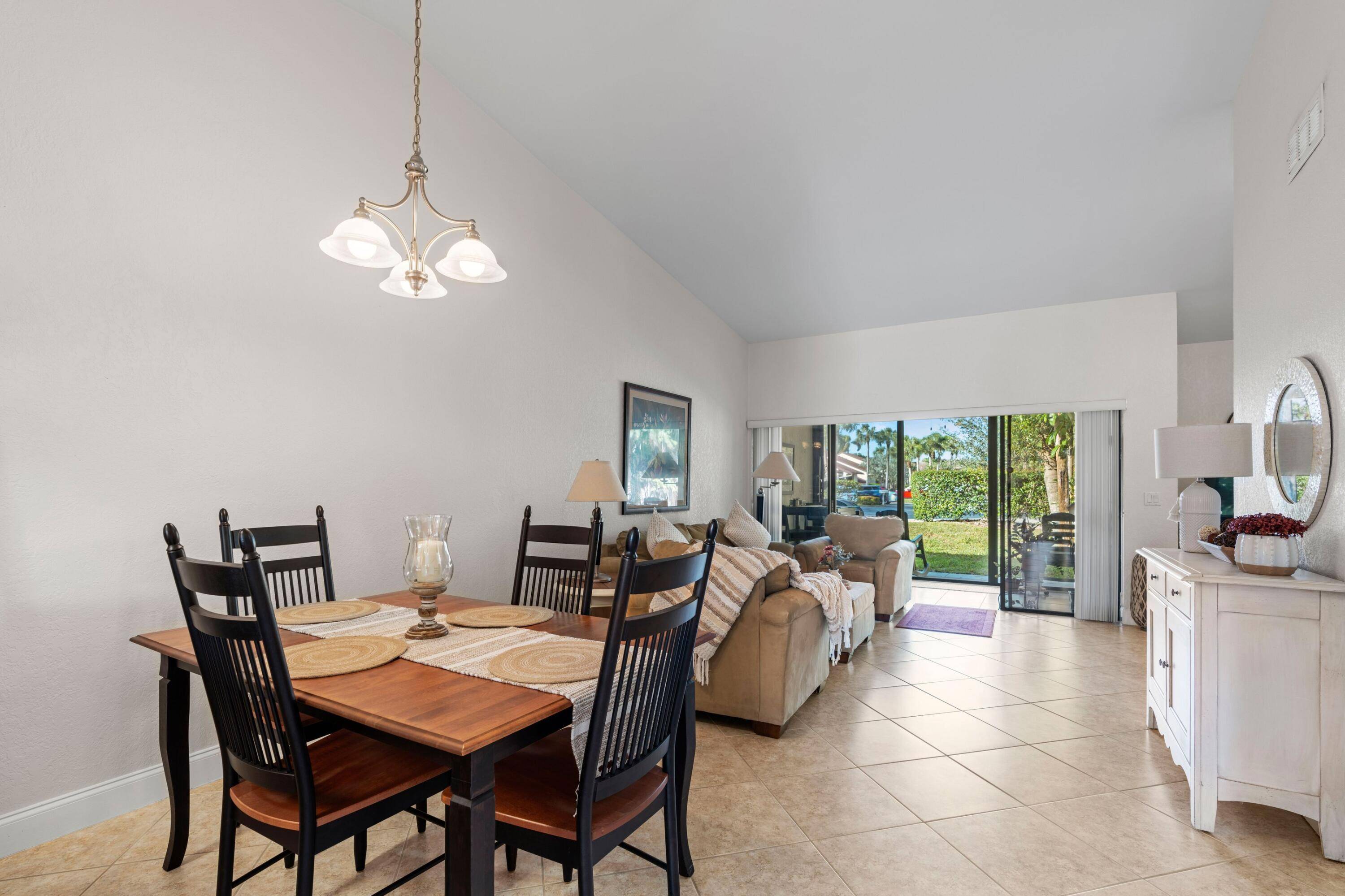 Lake Worth, FL 33467,7581 English CT C