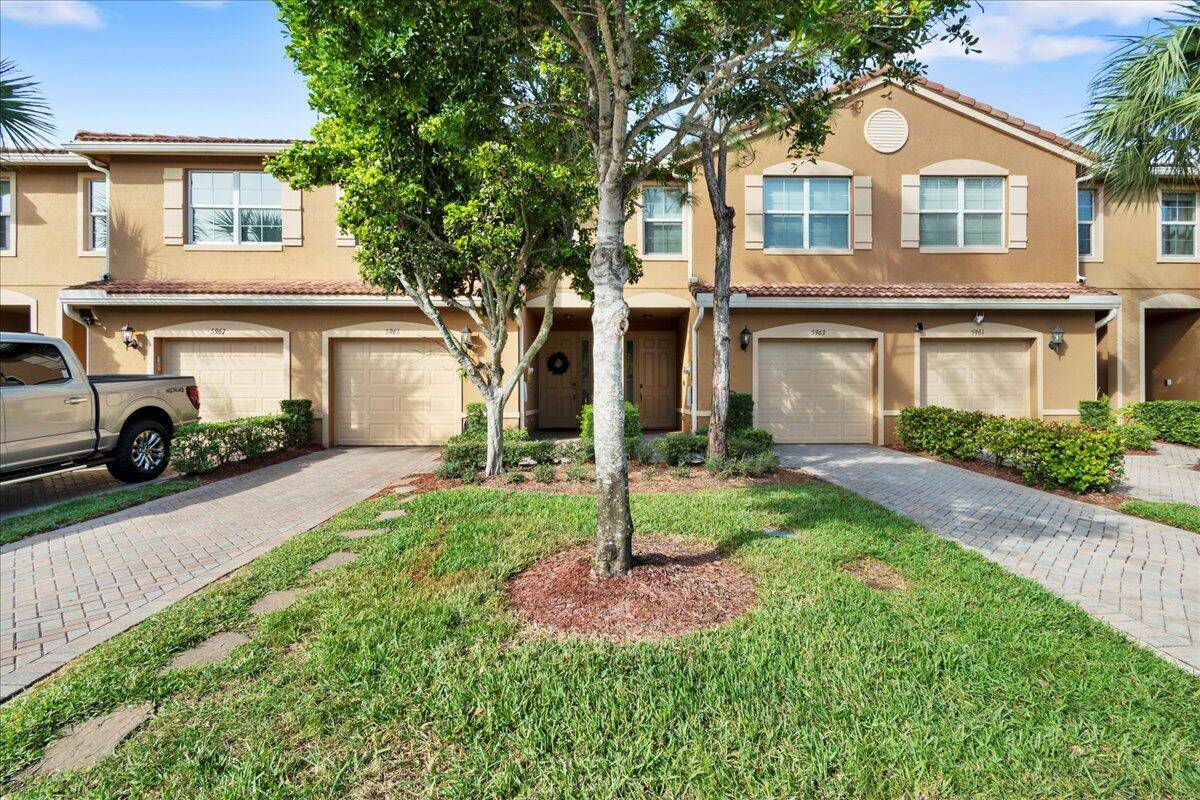 Lake Worth, FL 33463,5965 Monterra Club DR