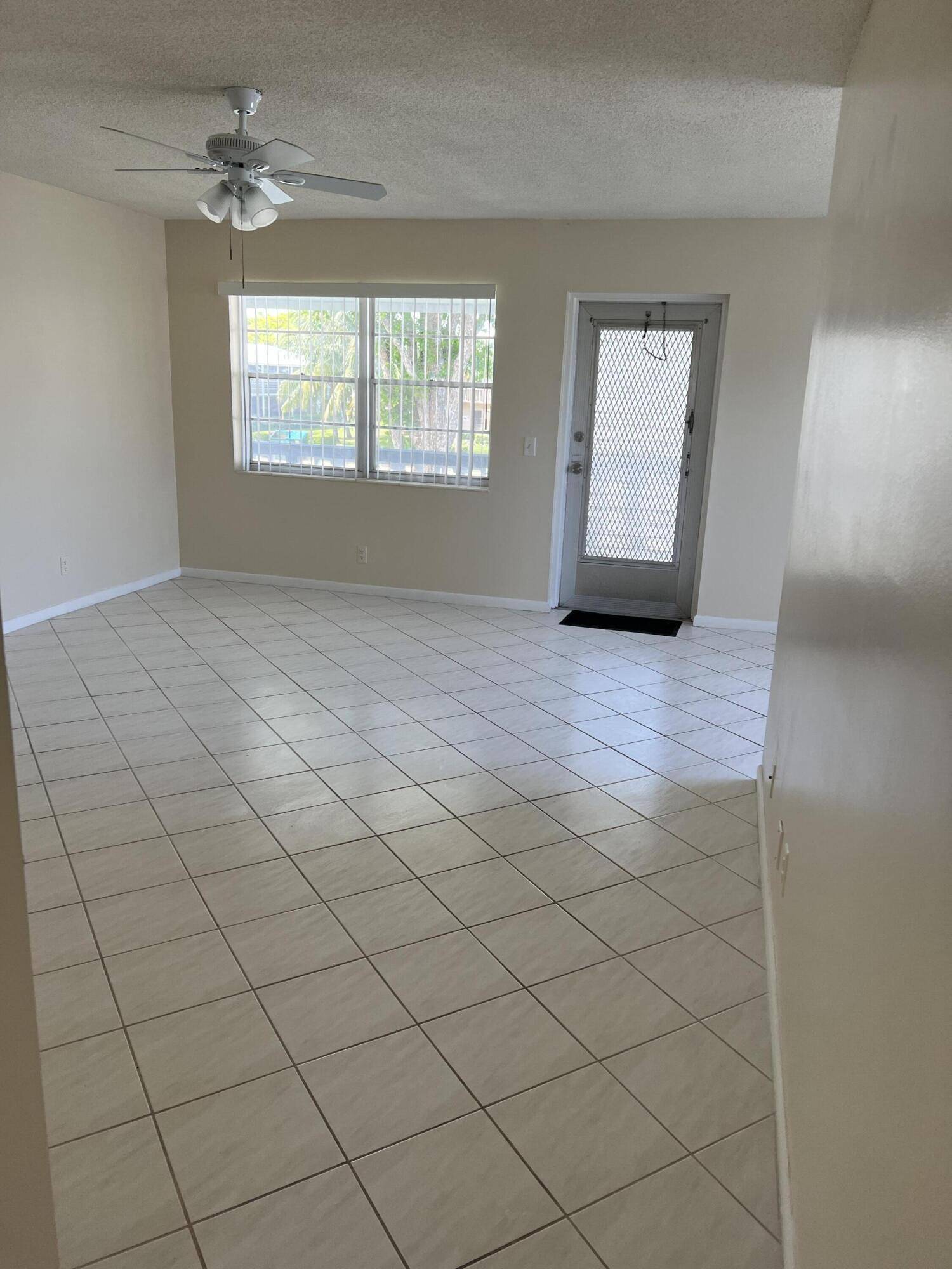 West Palm Beach, FL 33417,236 Sheffield J