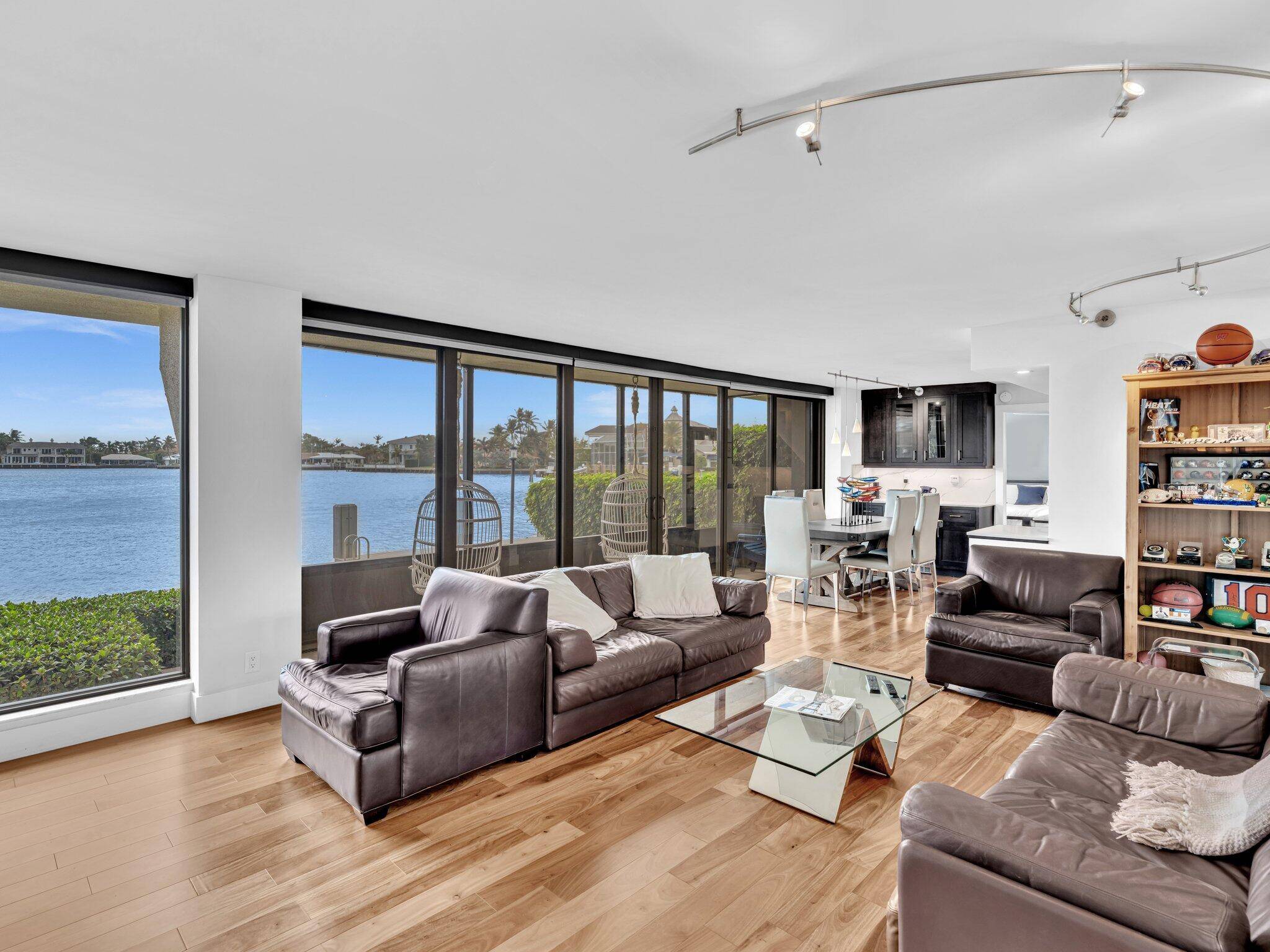 Boca Raton, FL 33431,900 NE Spanish River BLVD 1g