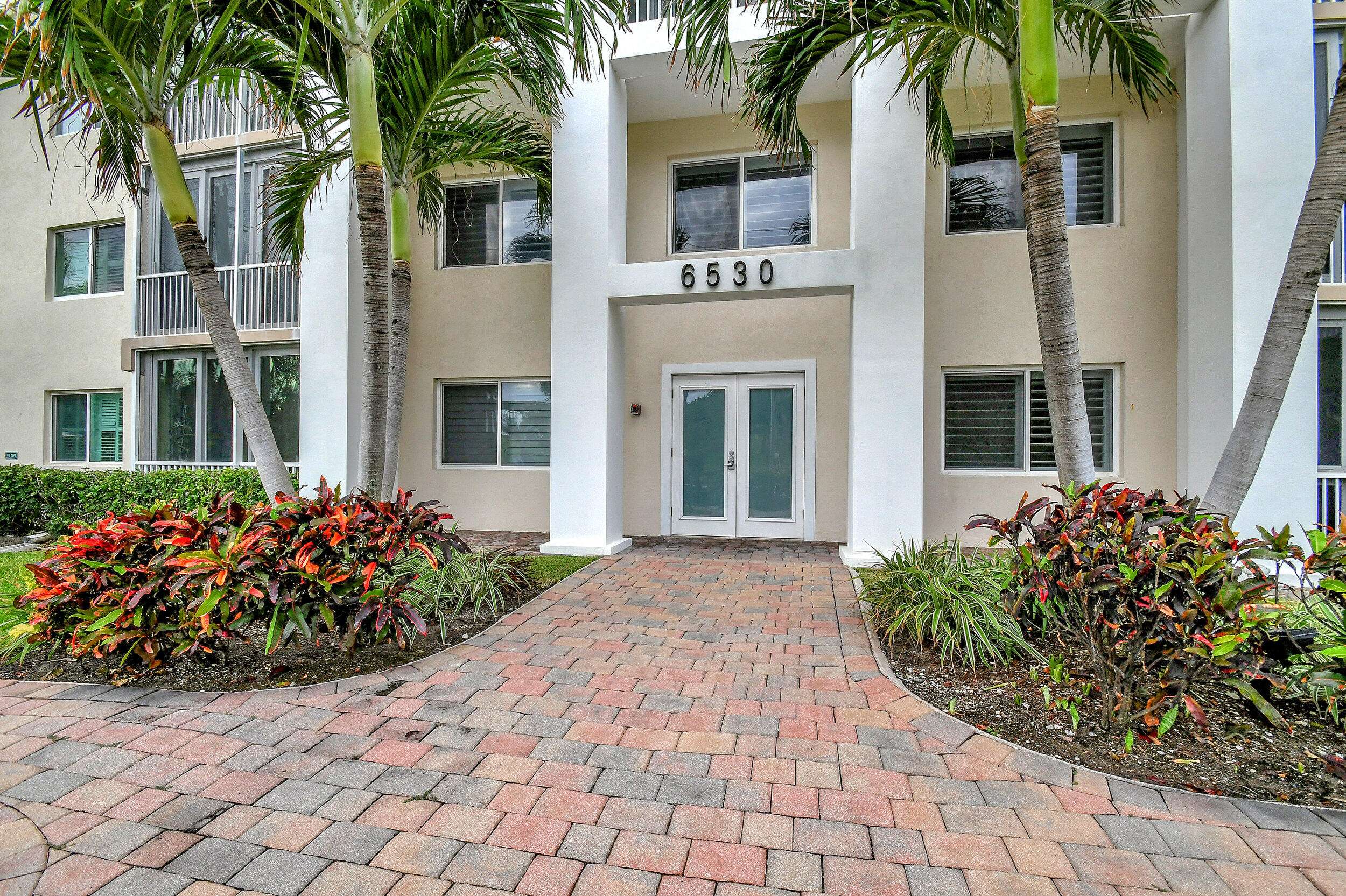 Ocean Ridge, FL 33435,6530 N Ocean BLVD 205