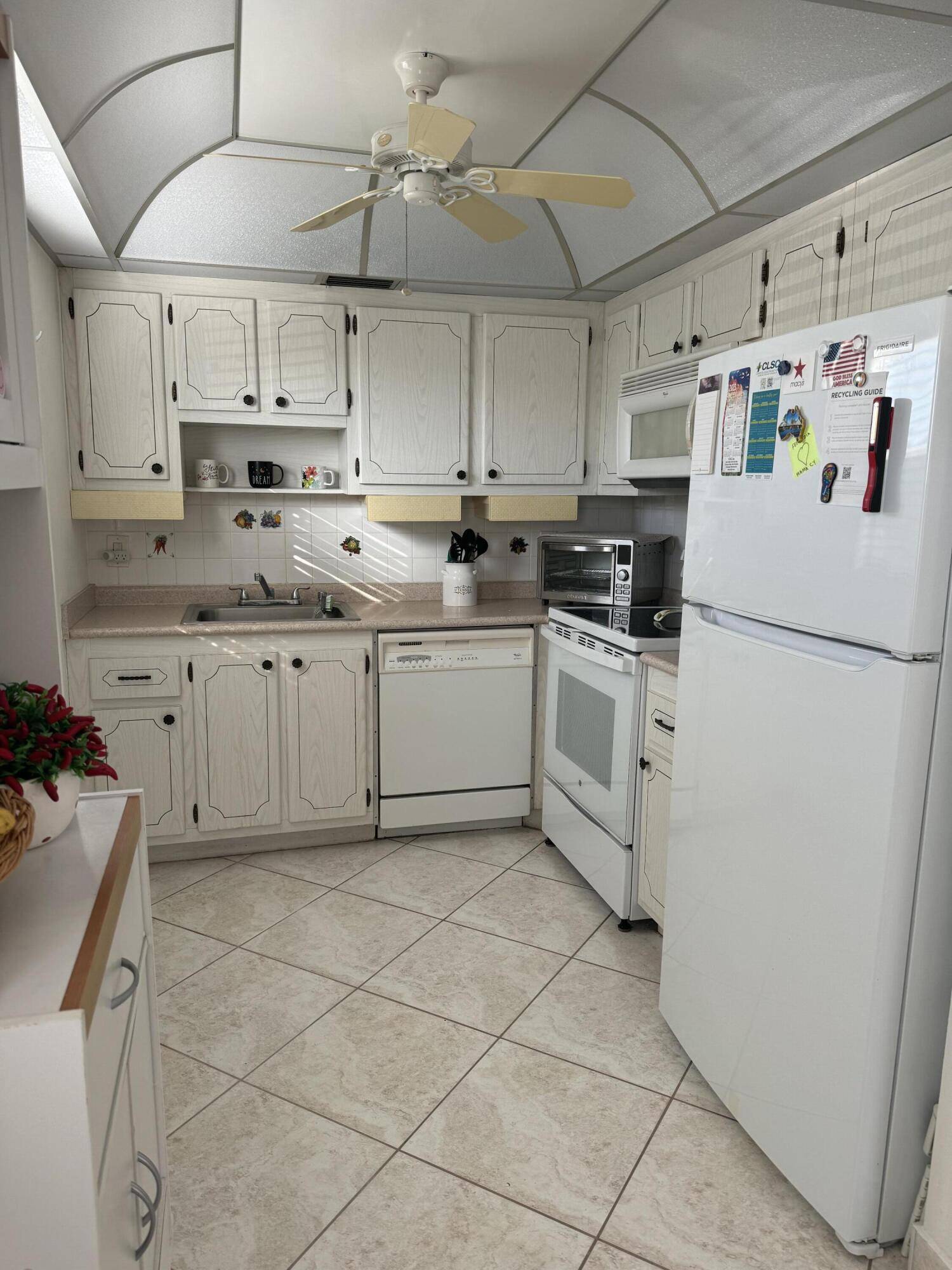 Delray Beach, FL 33446,289 Saxony G