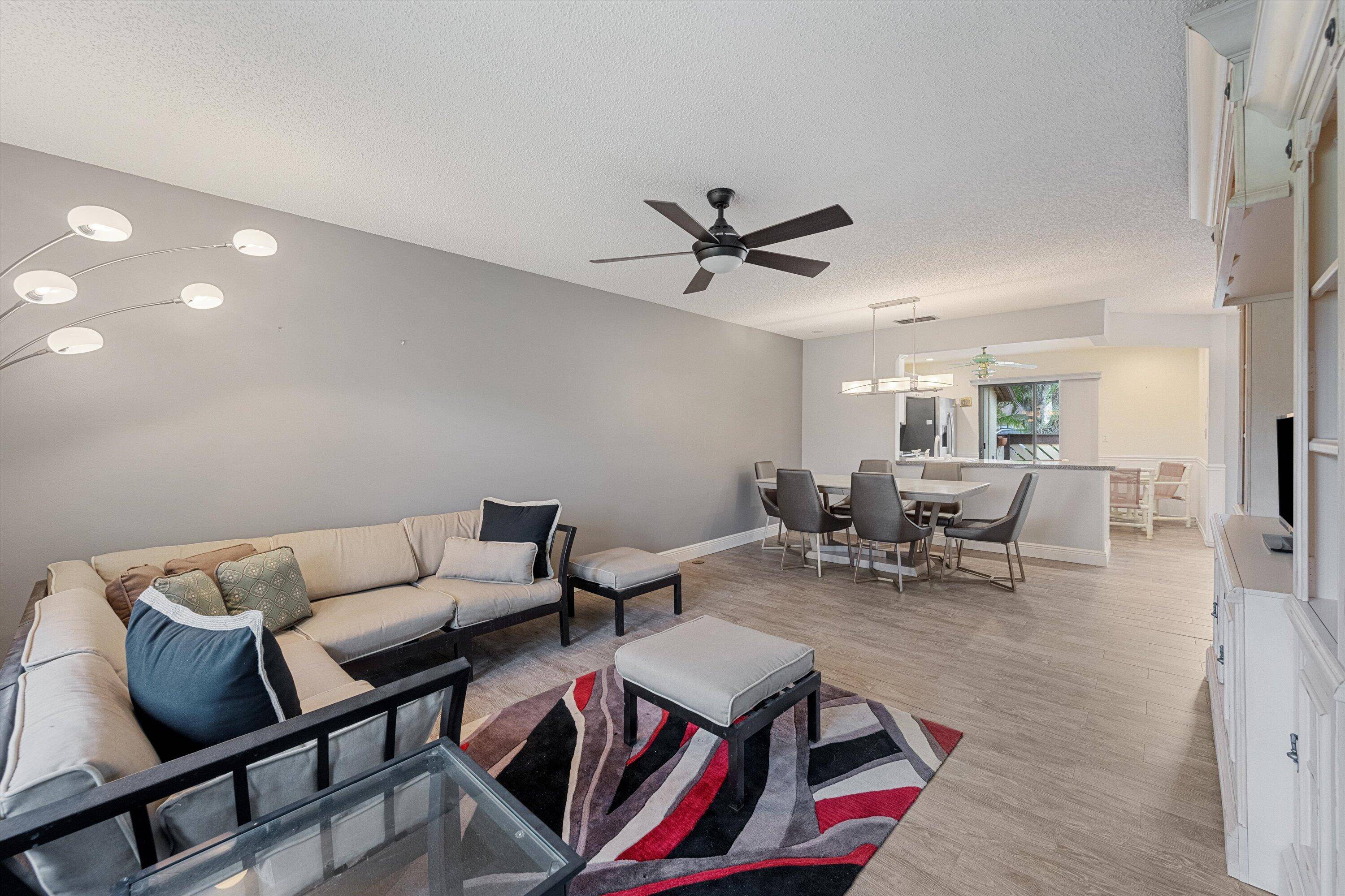 Royal Palm Beach, FL 33411,179 Sarita CT