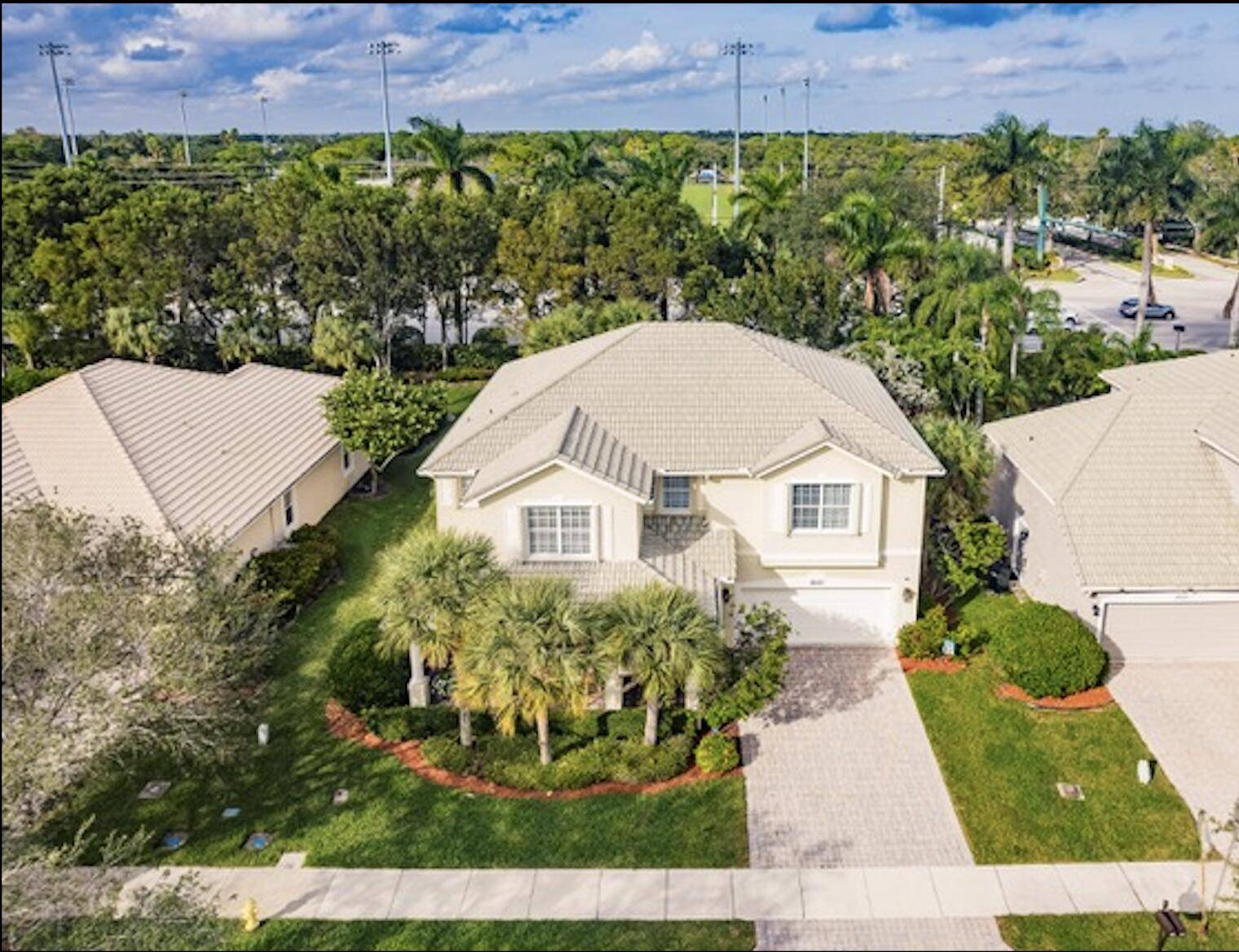 Palm Beach Gardens, FL 33418,8503 Portobello LN