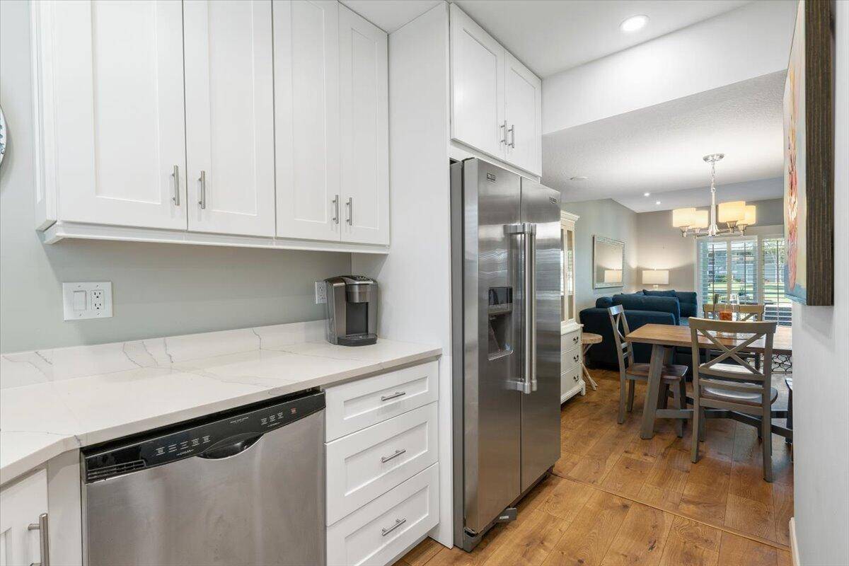 Tequesta, FL 33469,18081 SE Country Club Drive 5-45