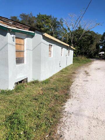 Fort Pierce, FL 34950,428 N 22nd ST