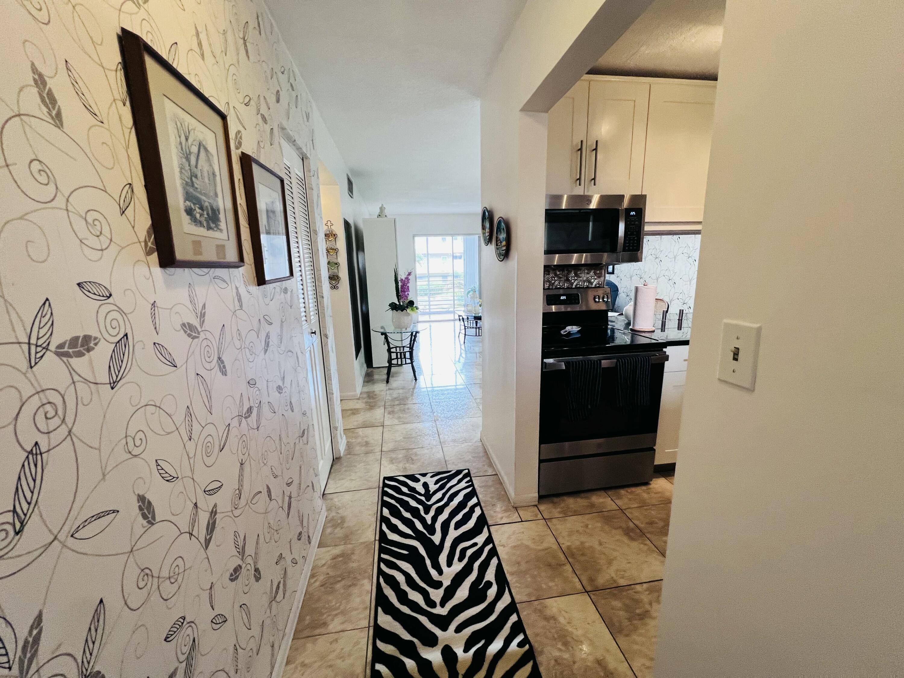 Lake Worth, FL 33461,2812 S Garden DR 202