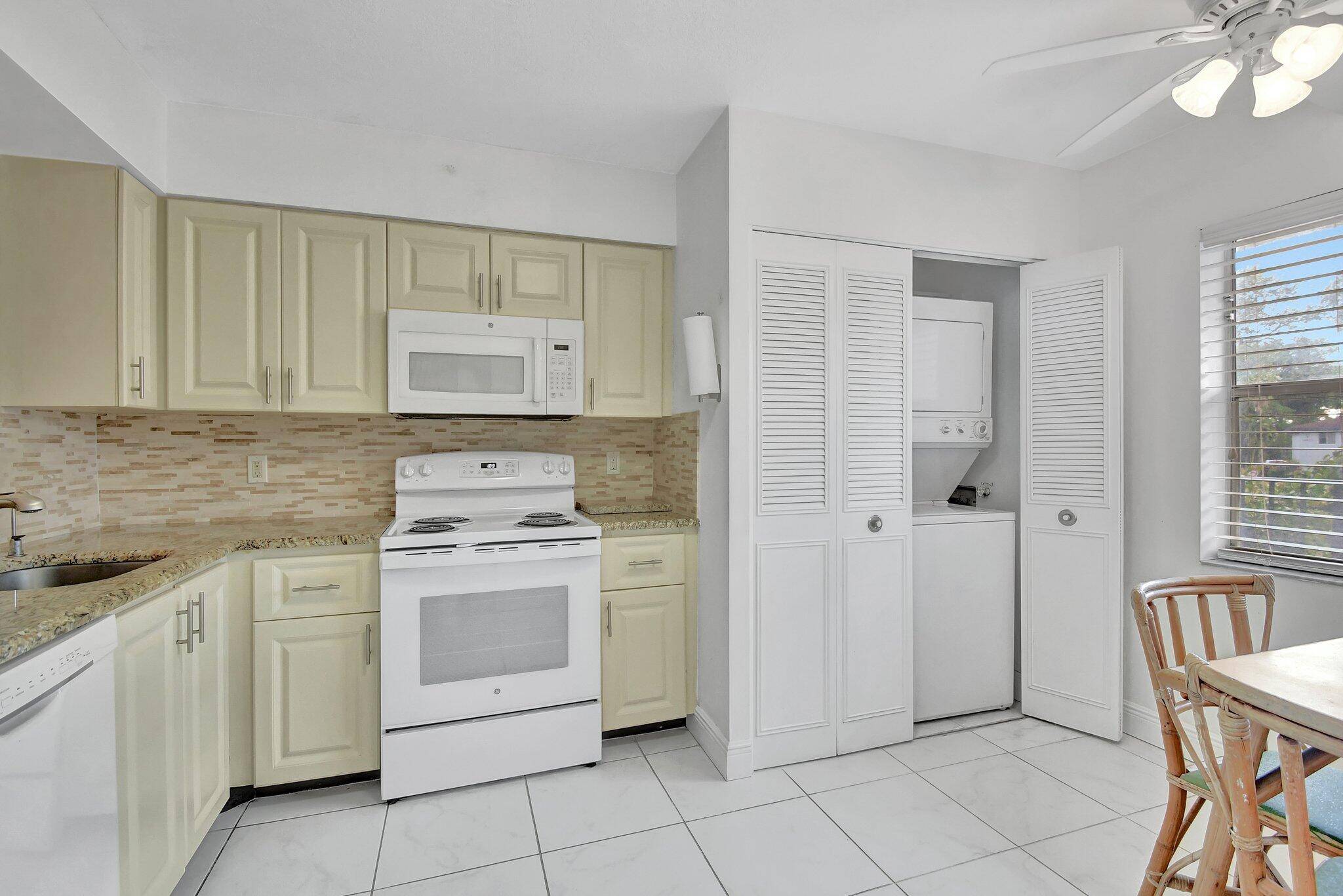 Delray Beach, FL 33446,14701 Cumberland 205 DR 205 A